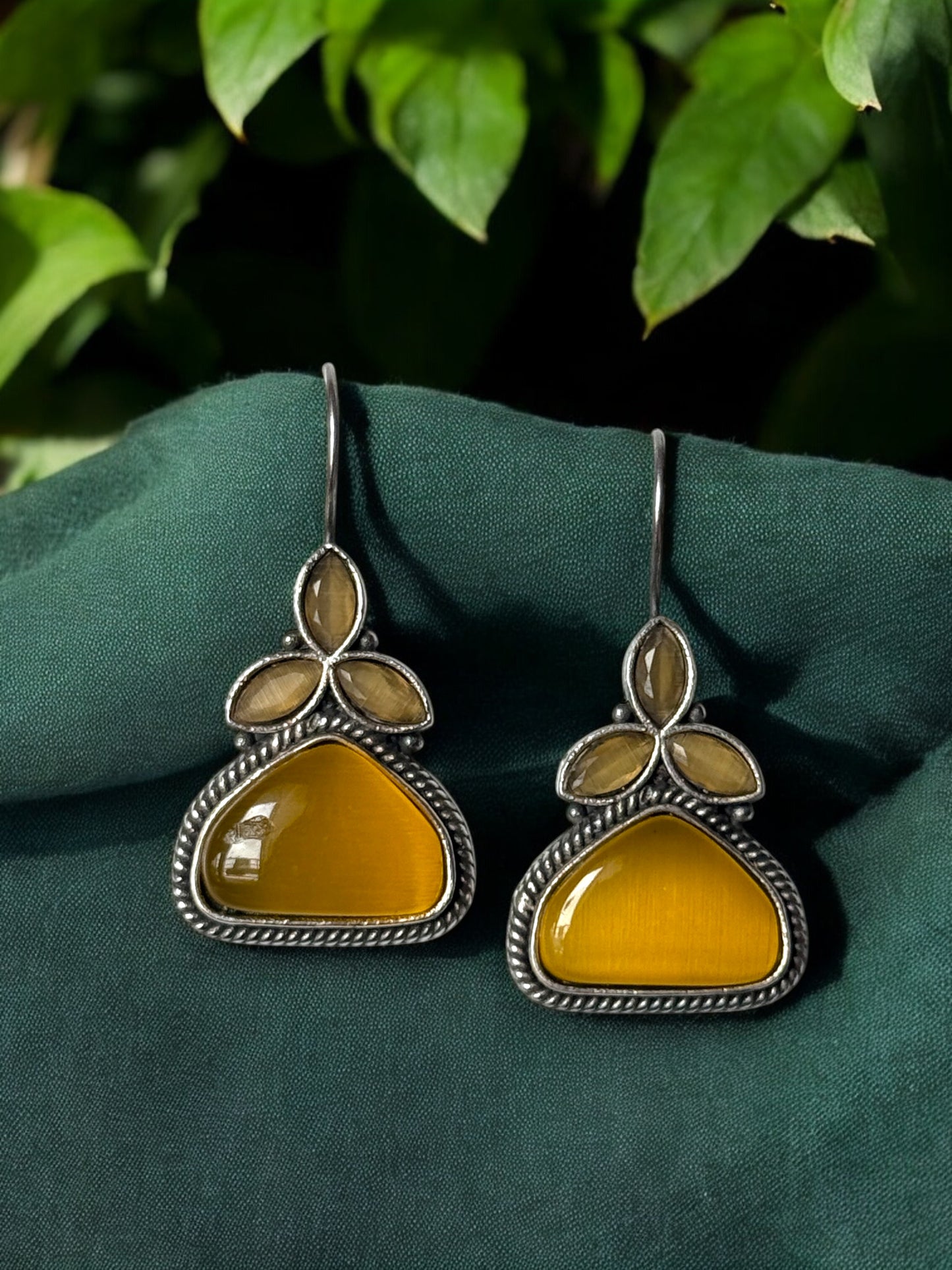 Monalisa 4 Stone Hanging Earrings