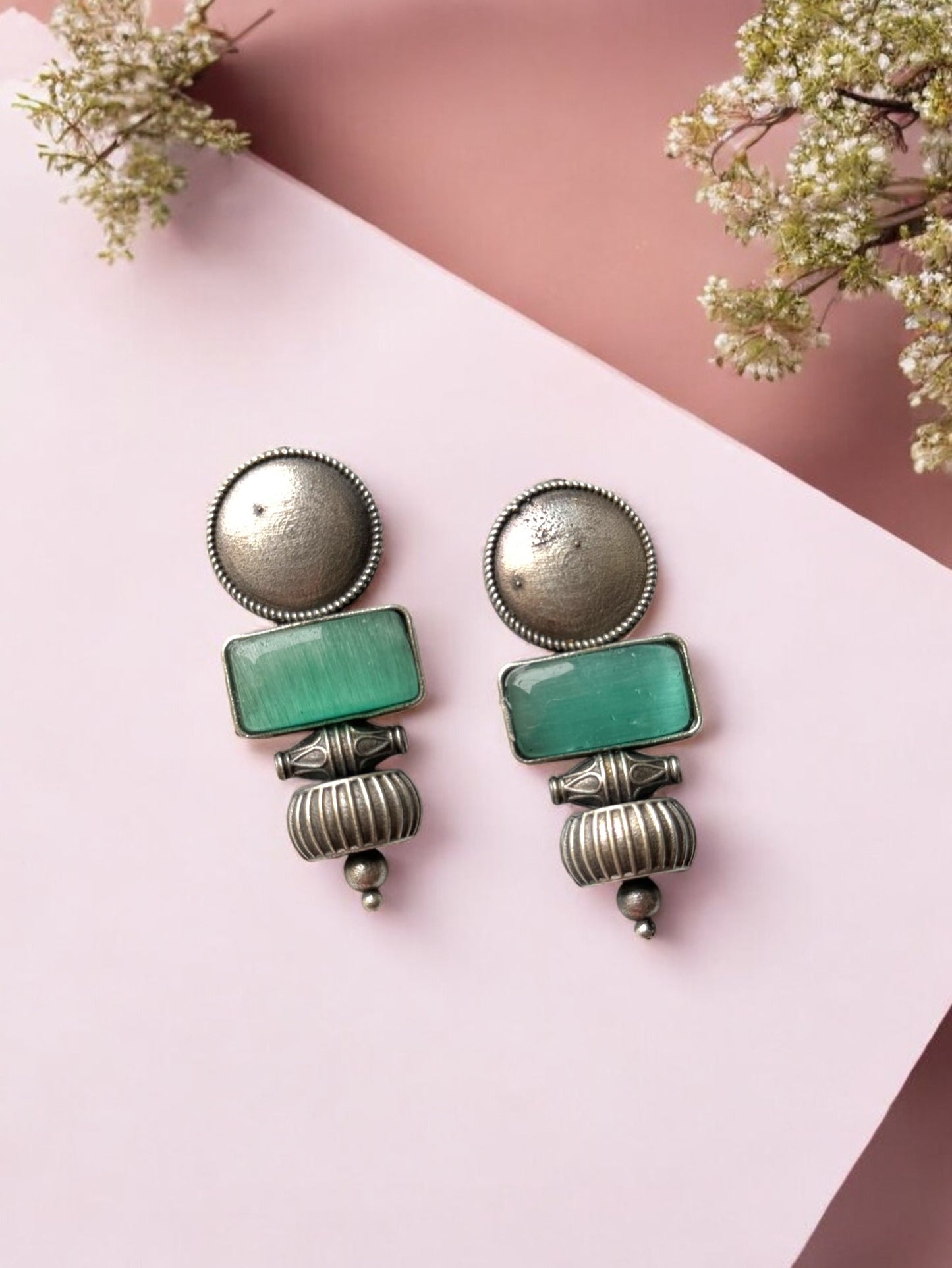 Elegant Brass Earrings with Silk Stone