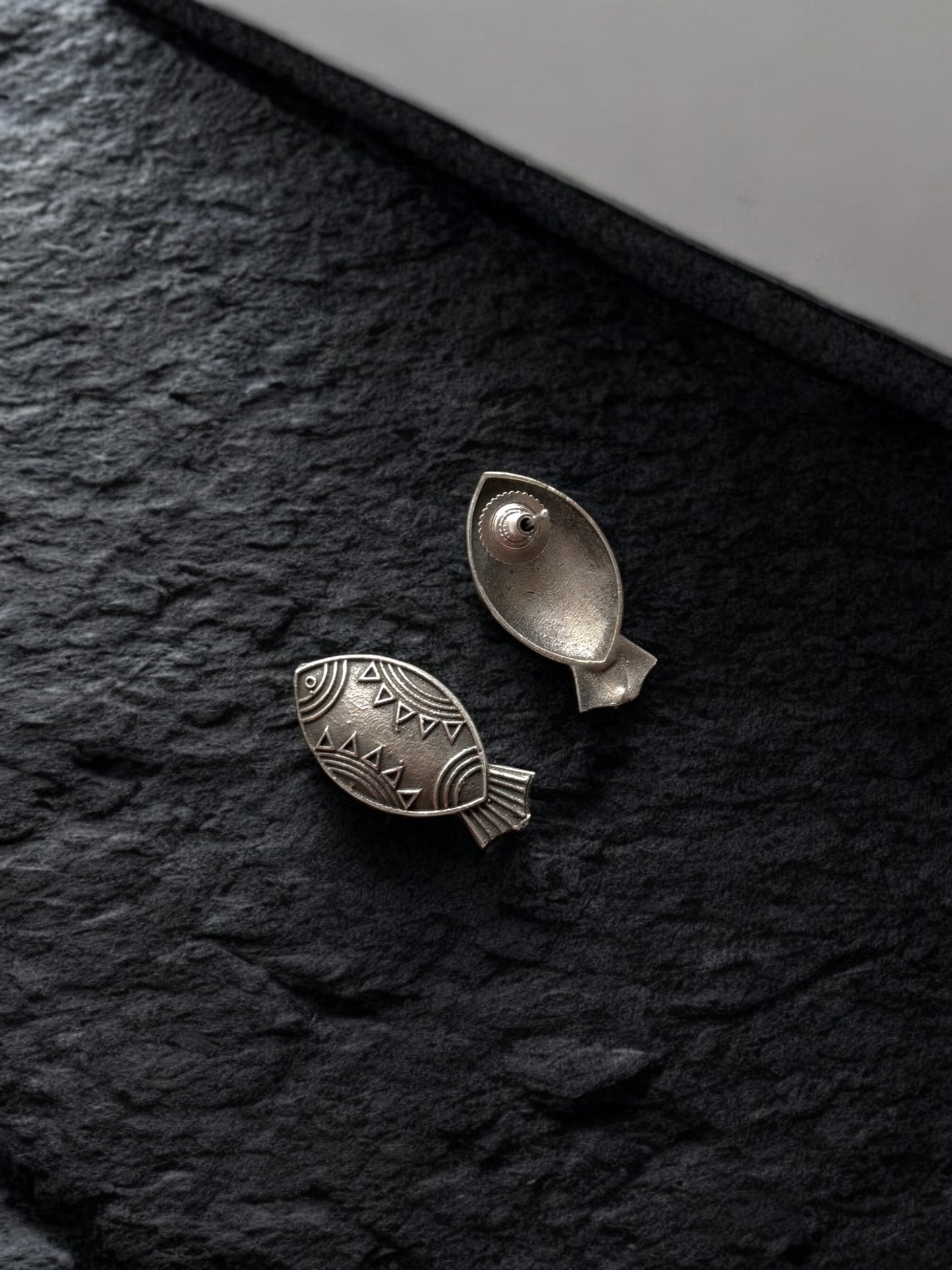 German Silver Fish Stud