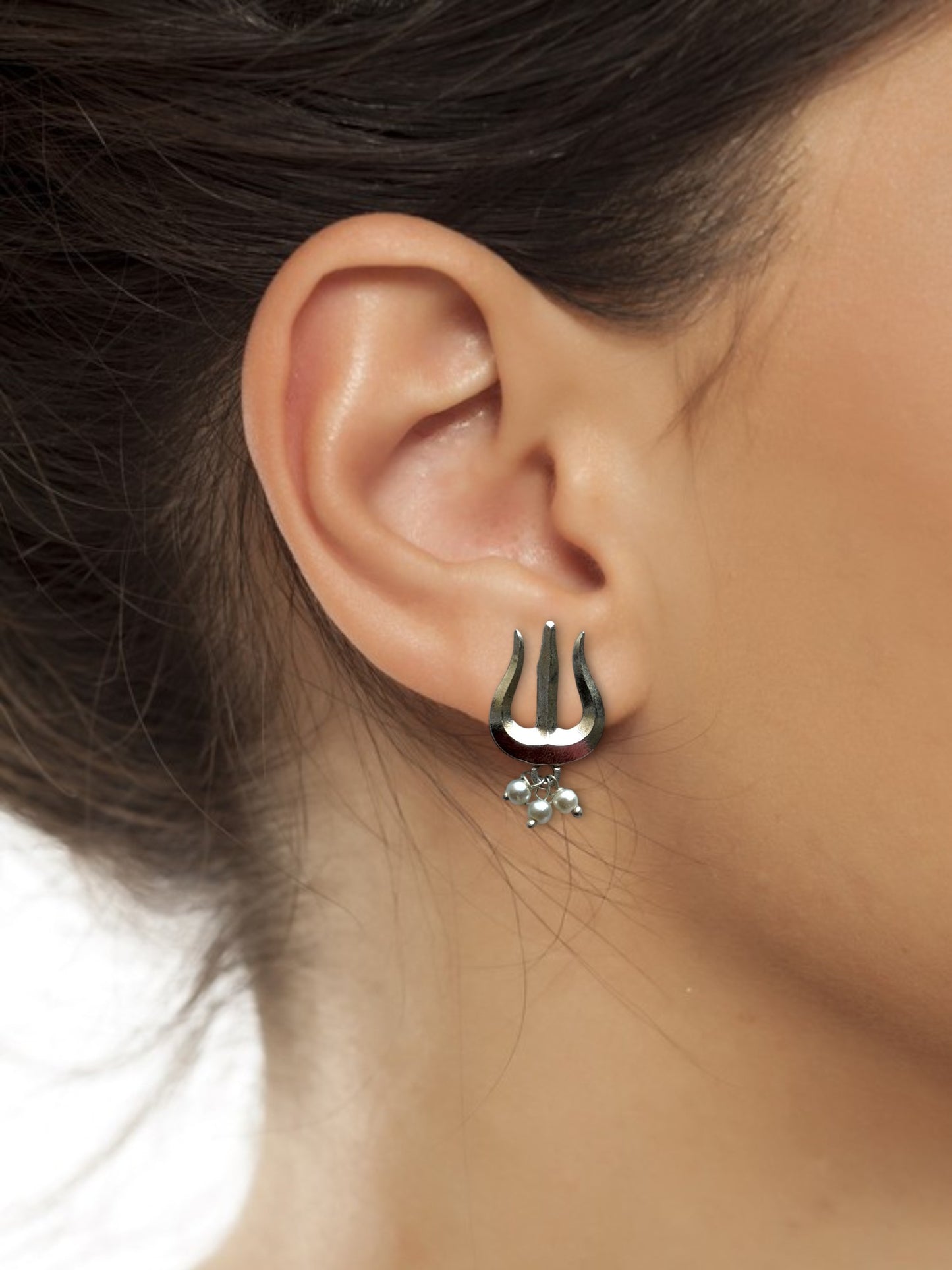 Lightweight Trident Earrings
