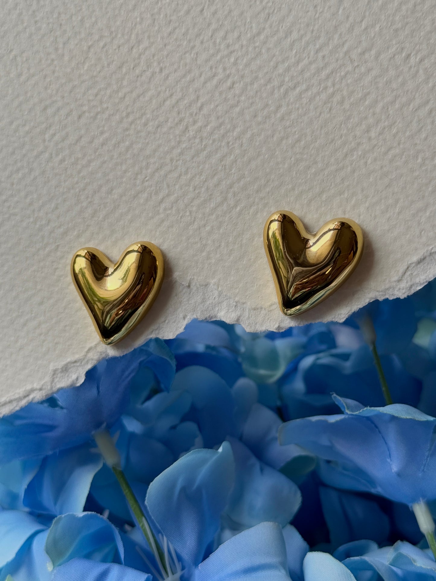 Anti-Tarnish Heart Earrings