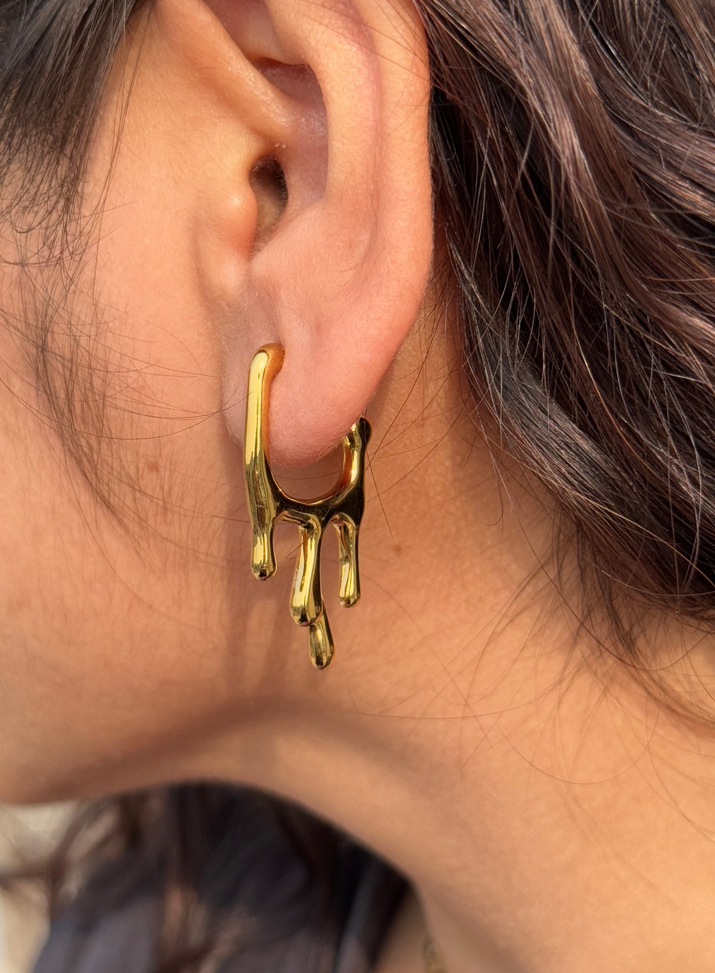 Anti-Tarnish Gold-Plated Half Hoop Dripping Earrings
