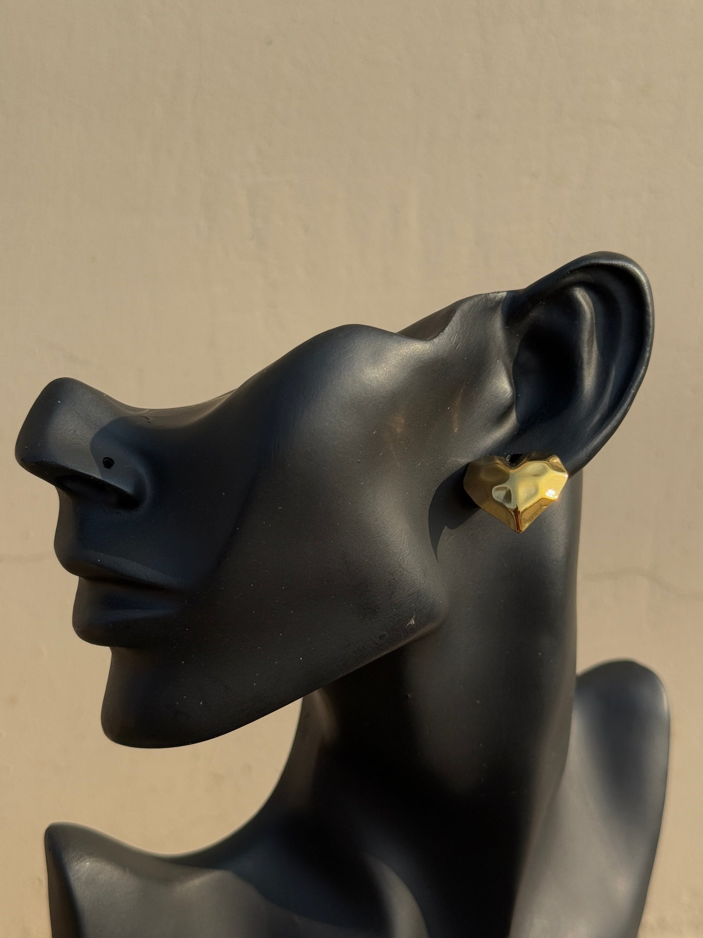 Heart Mesh Earrings | Anti-Tarnish, Waterproof & Hypoallergenic