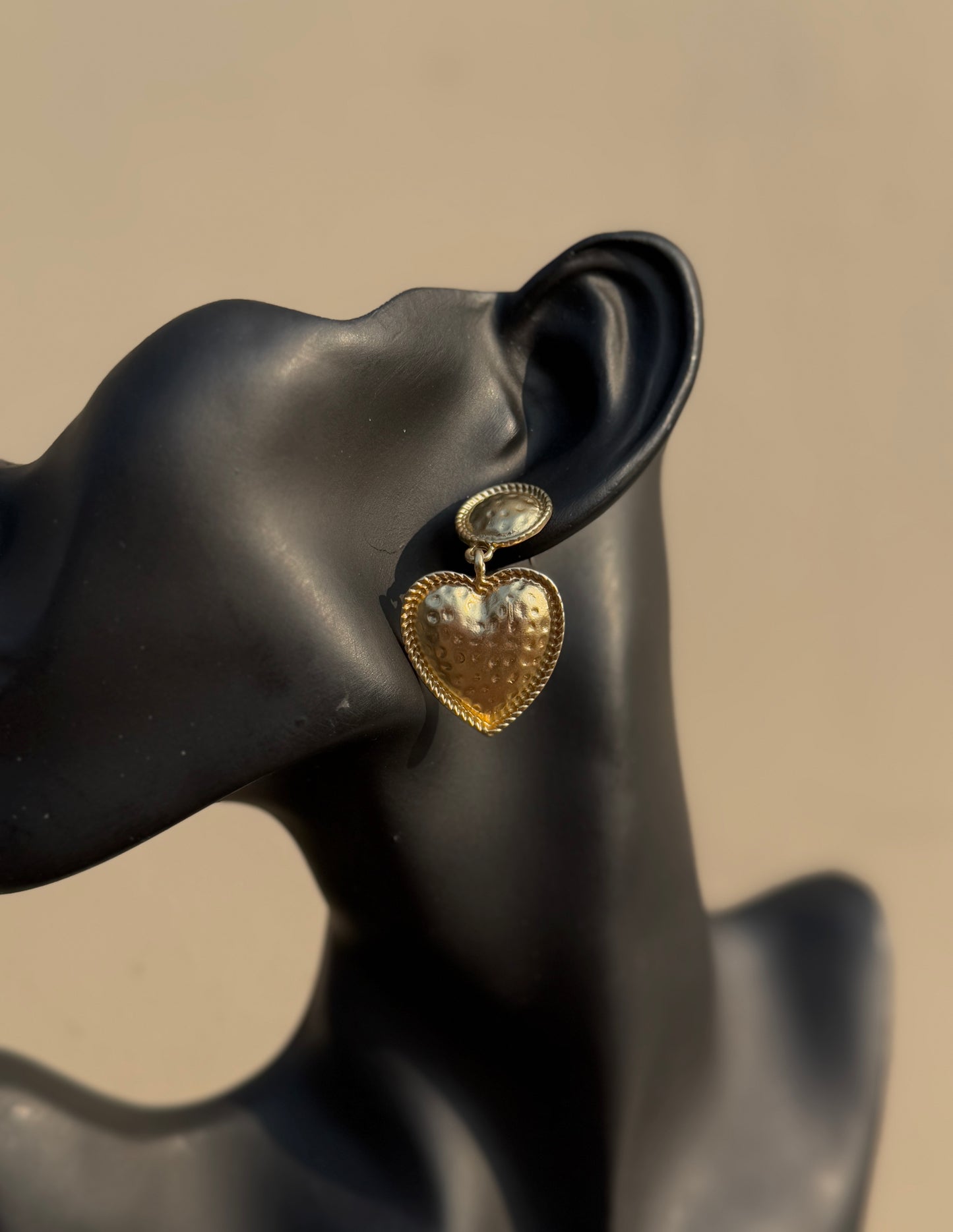 Dual Heart Mesh Earrings | Anti-Tarnish, Waterproof & Hypoallergenic