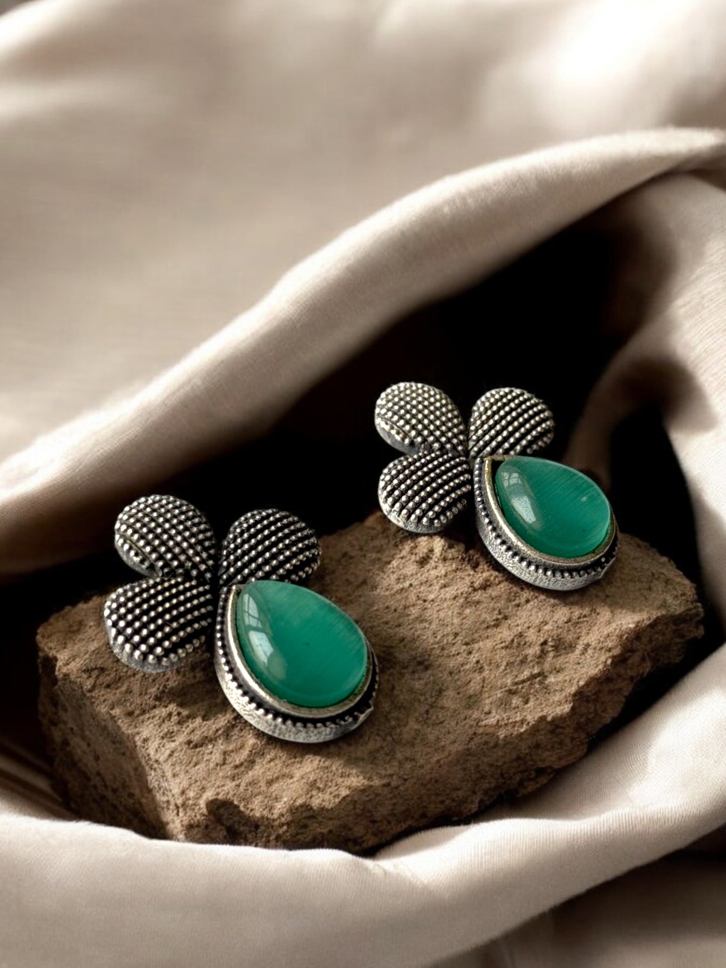German Silver Flower Embedded Monalisa Stone Stud Earrings