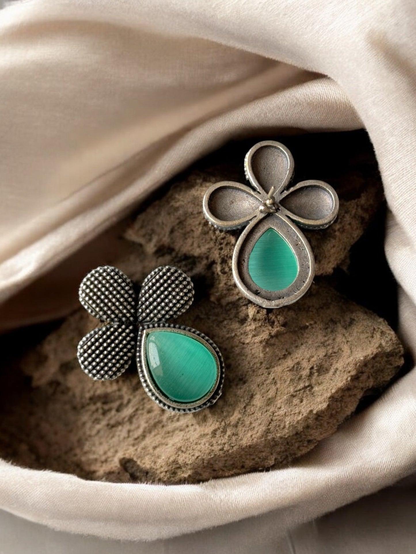 German Silver Flower Embedded Monalisa Stone Stud Earrings