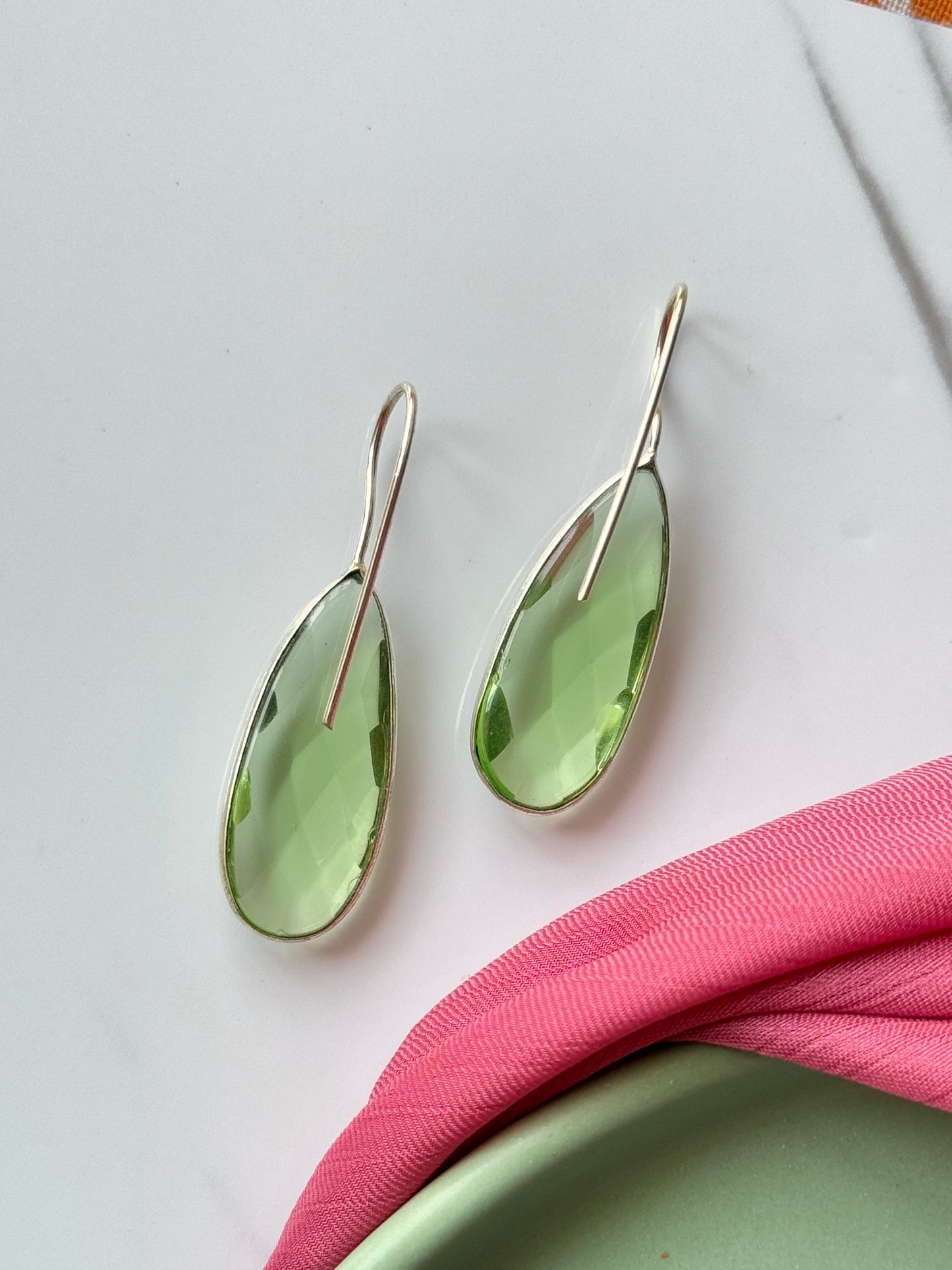 Lightweight Dangling Drop Earrings | Elegant & Comfortable