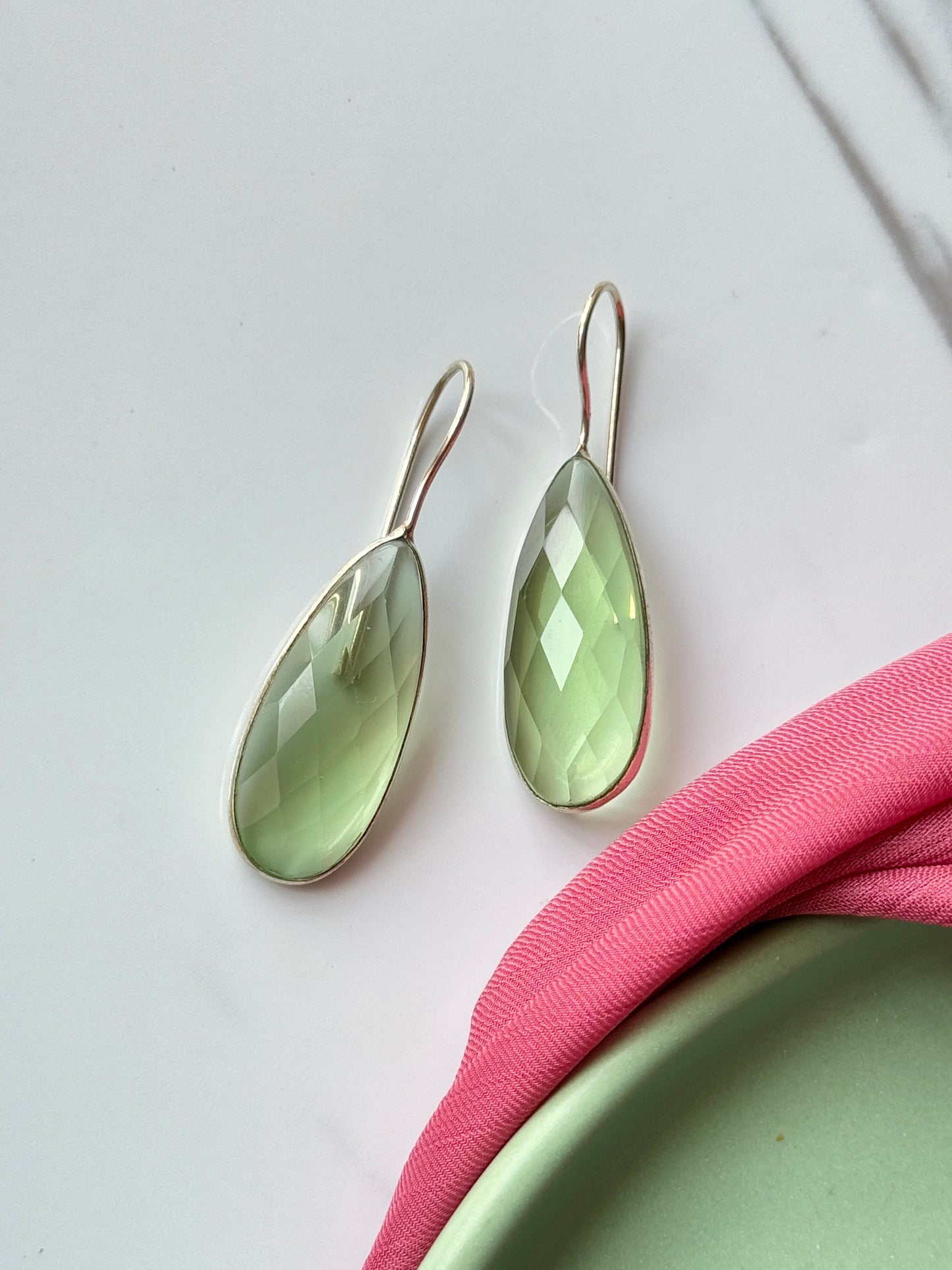 Lightweight Dangling Drop Earrings | Elegant & Comfortable