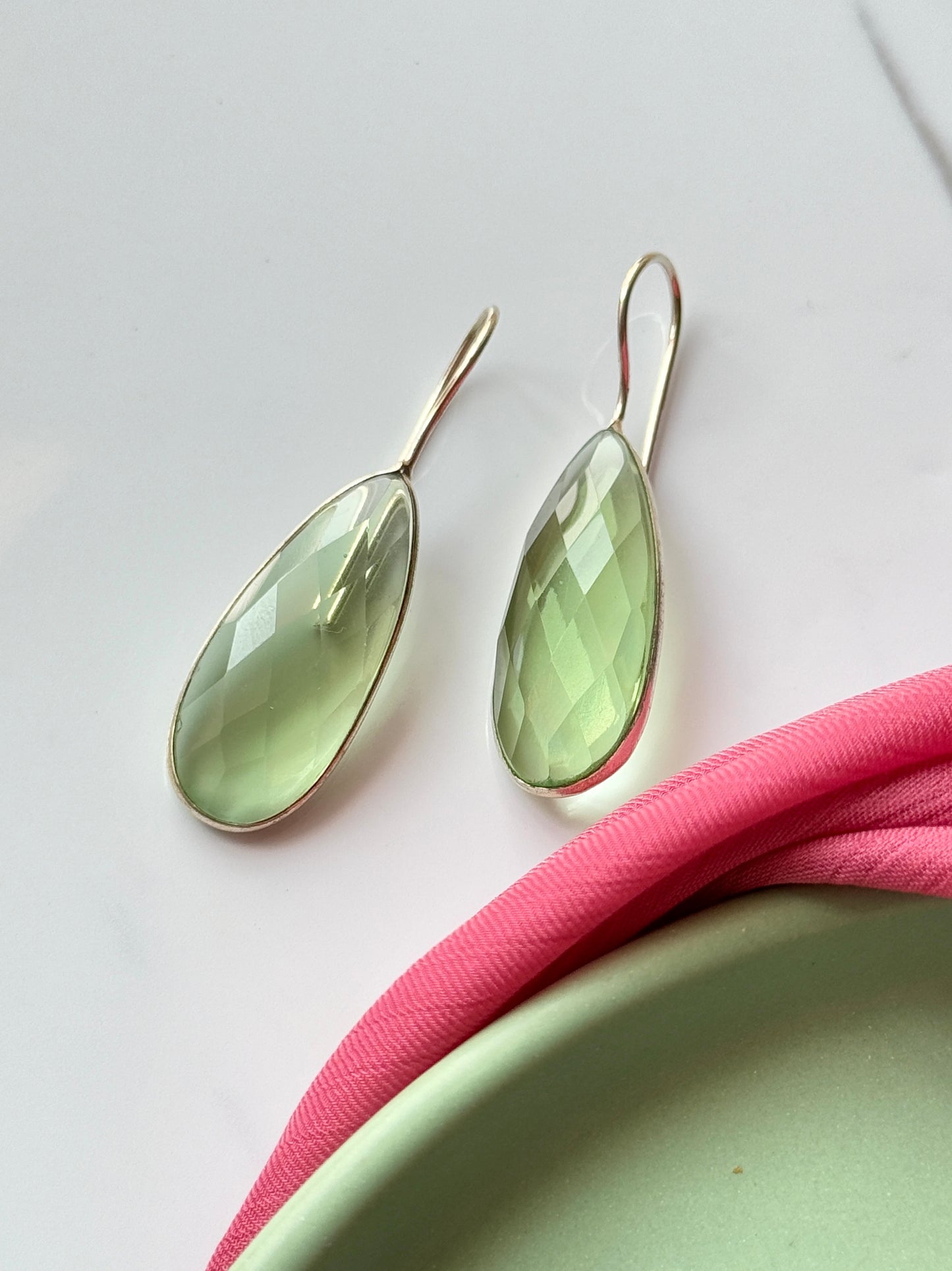 Lightweight Dangling Drop Earrings | Elegant & Comfortable