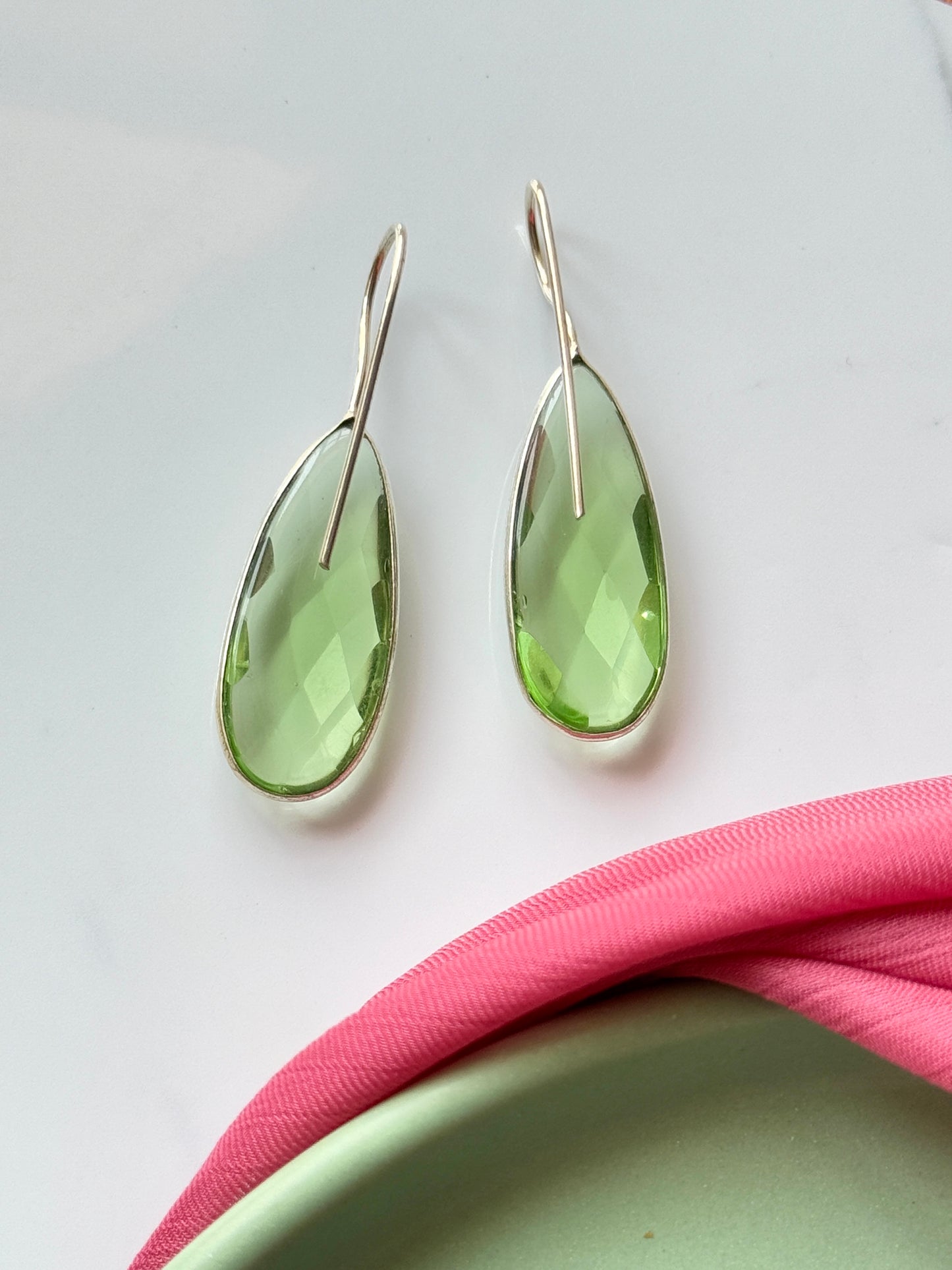 Lightweight Dangling Drop Earrings | Elegant & Comfortable