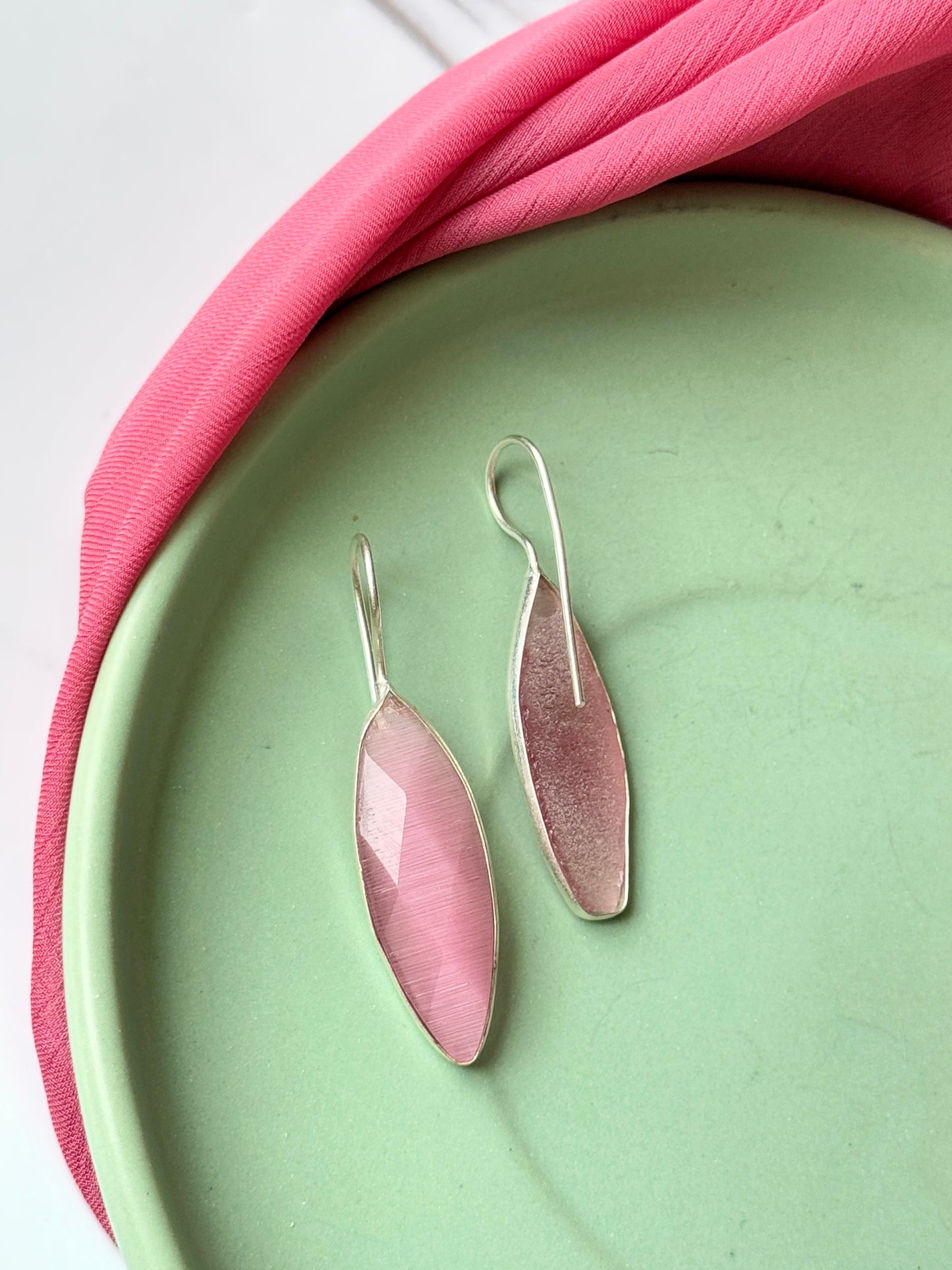 Lightweight Dangling Drop Earrings | Elegant & Comfortable