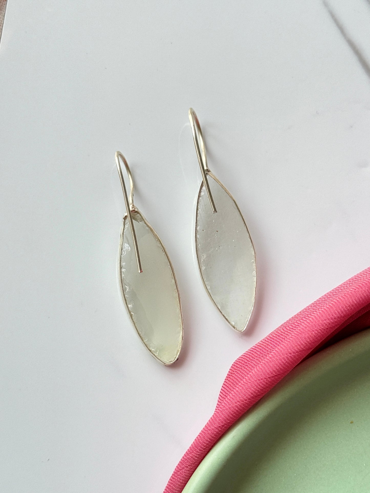 Lightweight Dangling Drop Earrings | Elegant & Comfortable