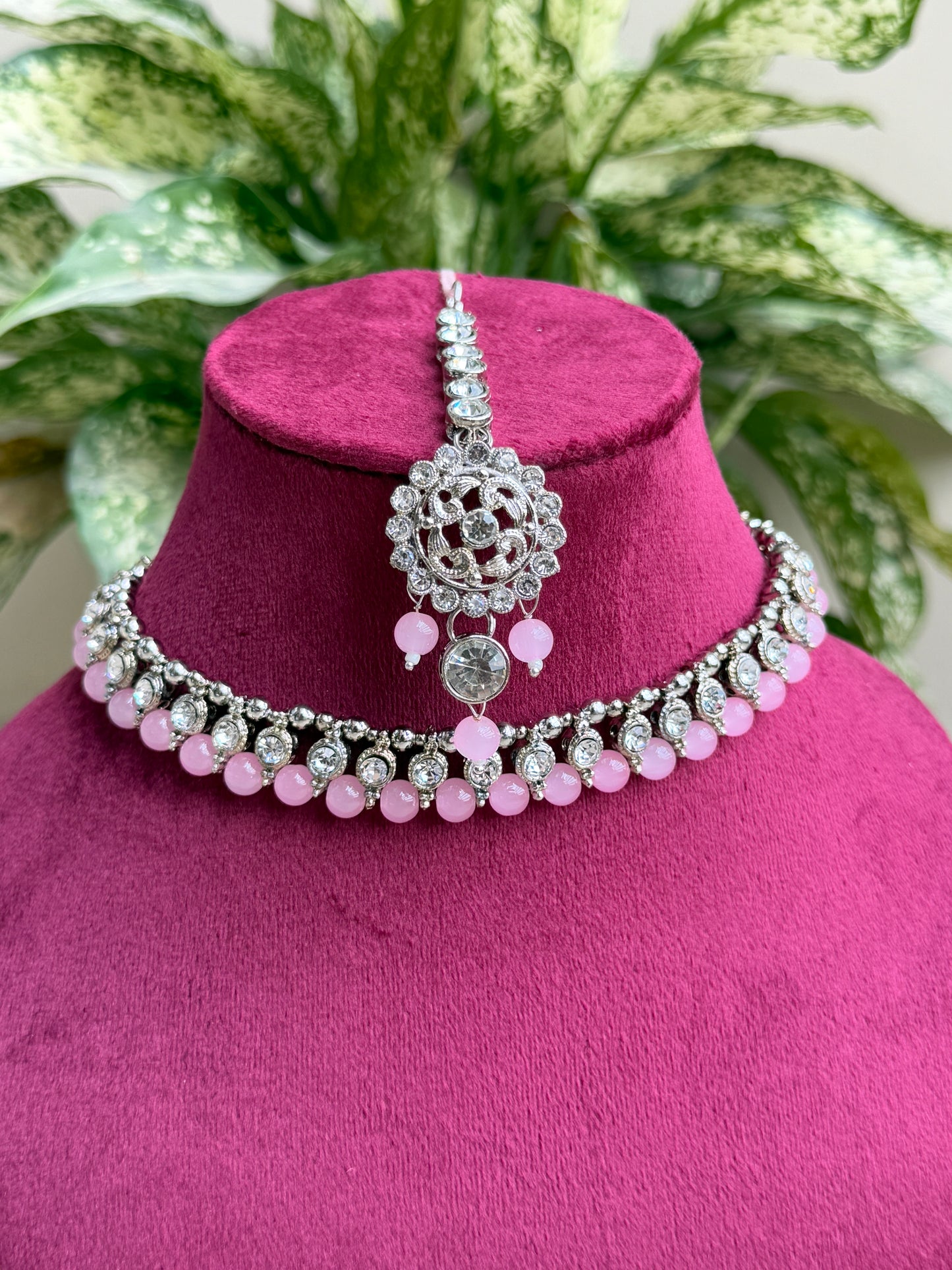 Elegant Necklace Set with Earrings & Maang Tikka
