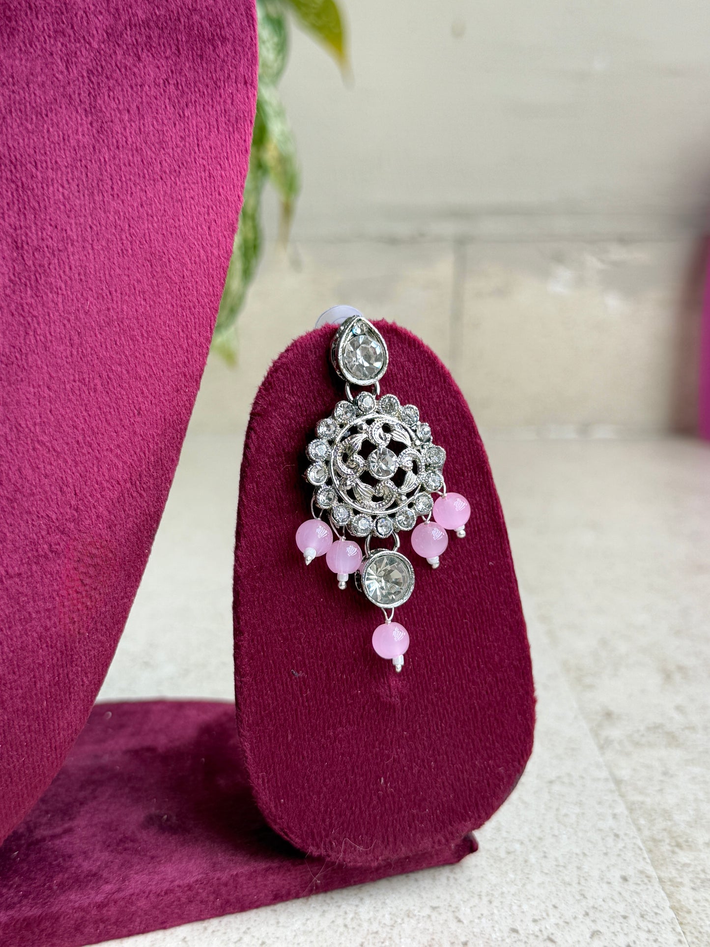 Elegant Necklace Set with Earrings & Maang Tikka