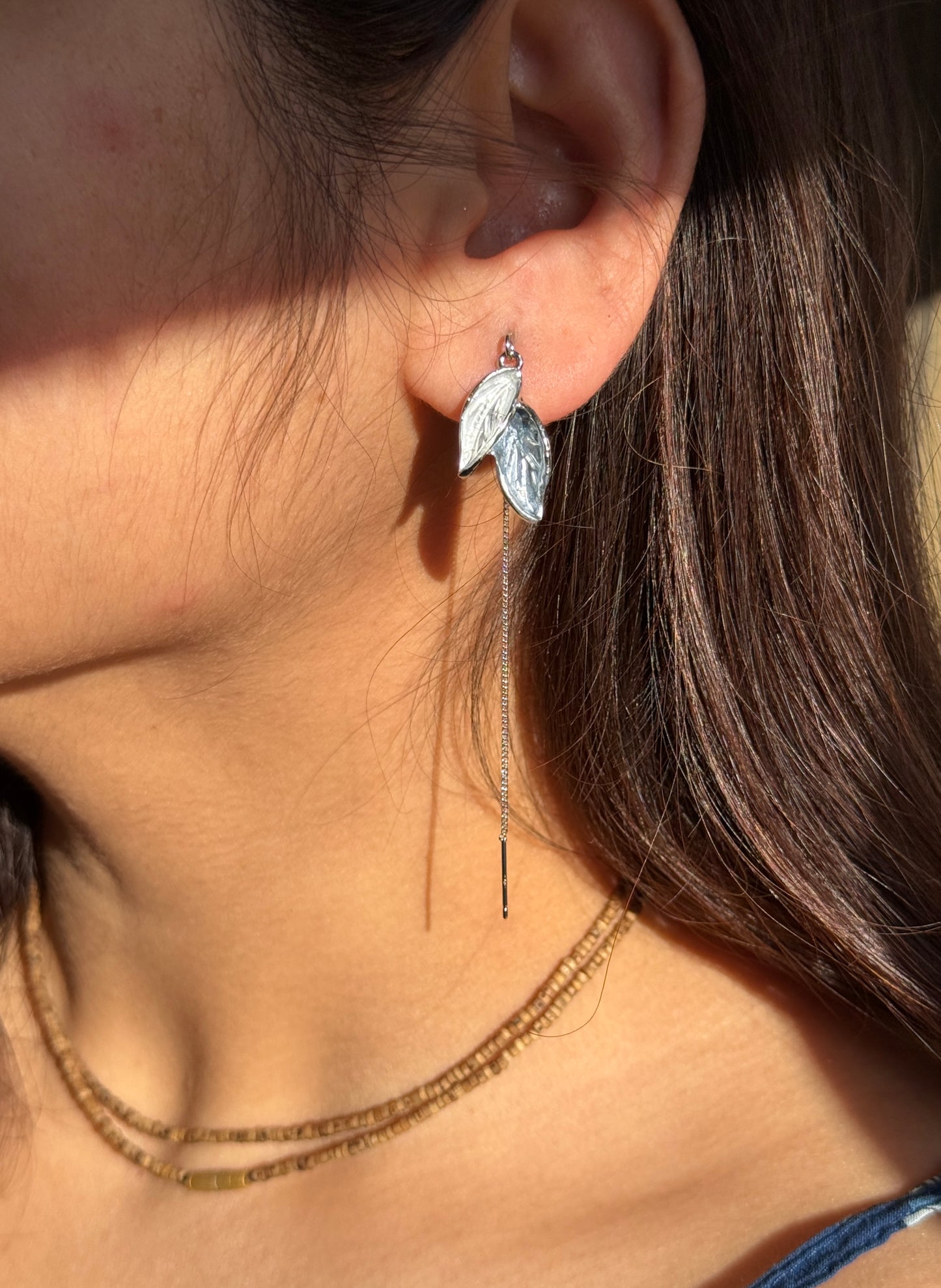 Leaf Bling Delicate Sui Dhaga Earrings