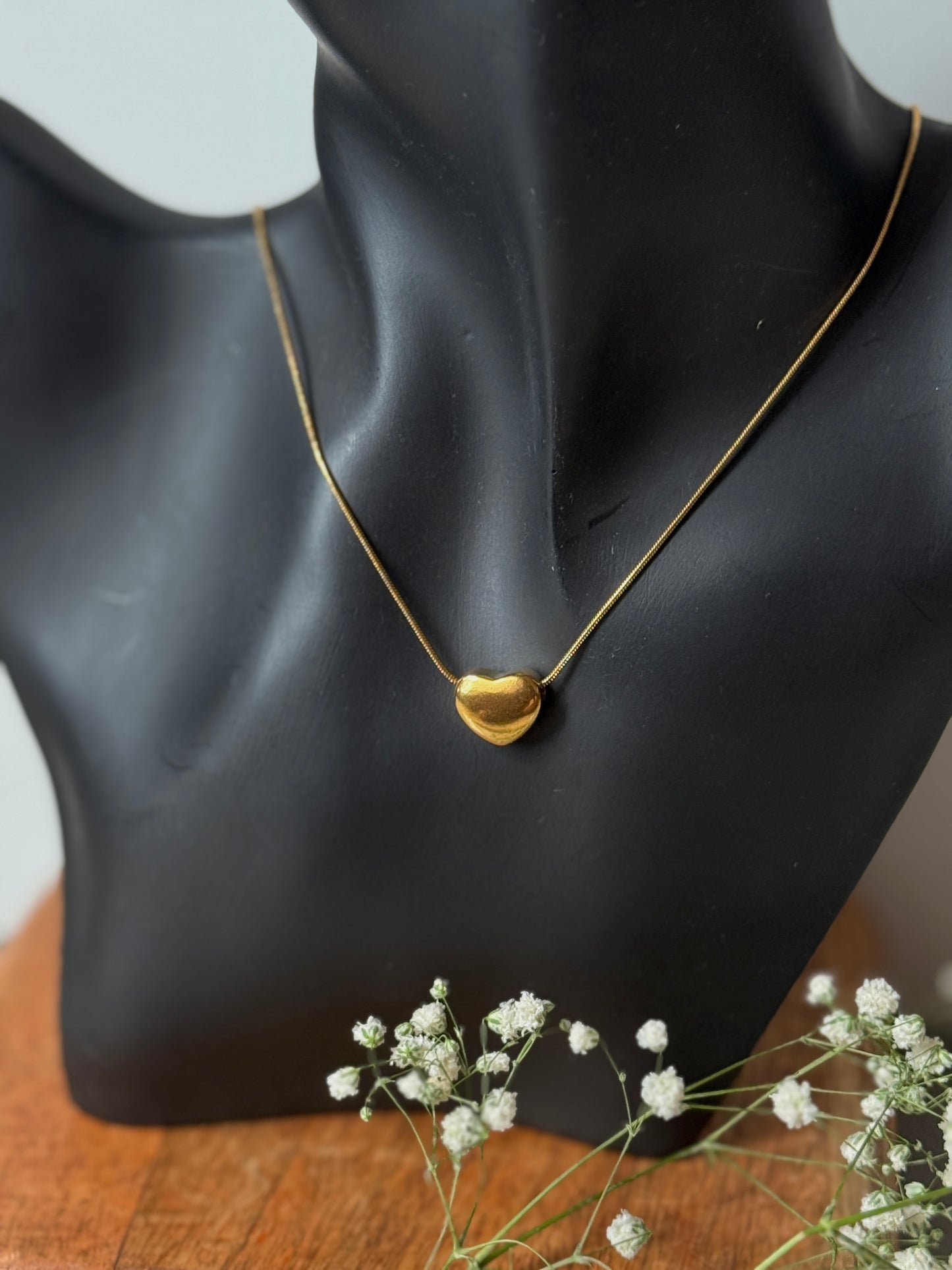 Minimalist Heart Anti-Tarnish Pendant