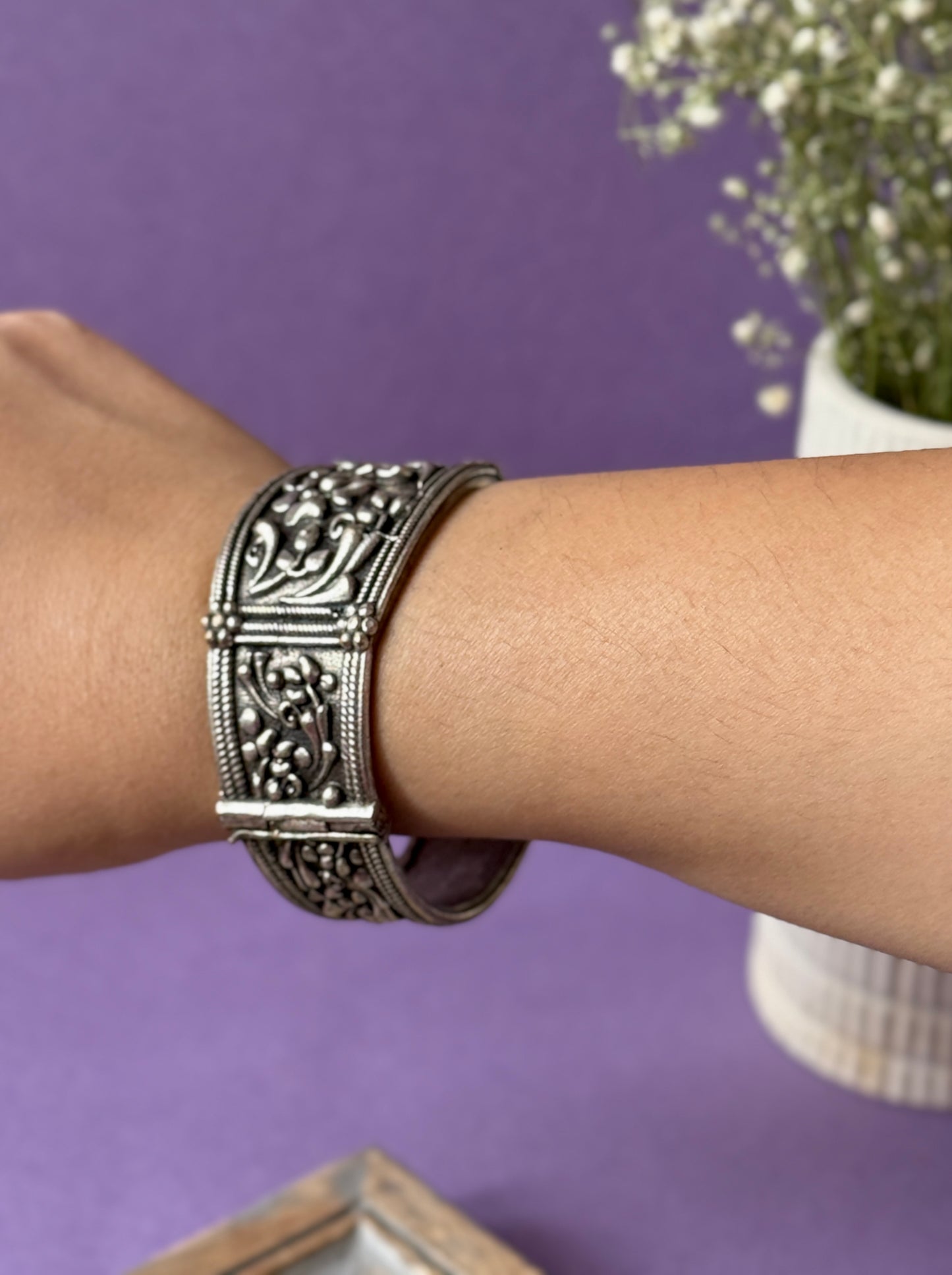 Antique Self-Engraved Free-Size Bracelet