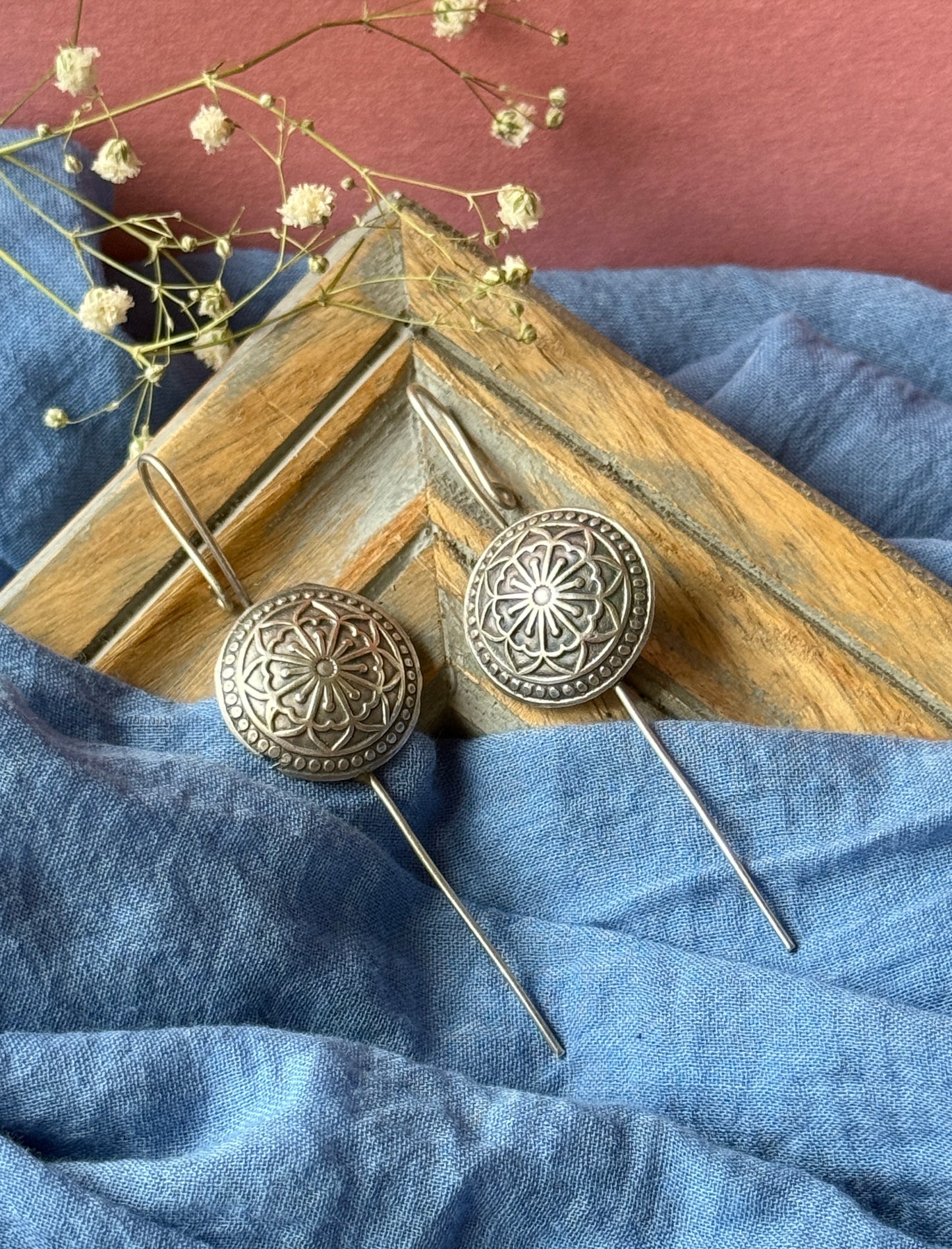 In-Ear Round Self-Engraved Ear Cuff
