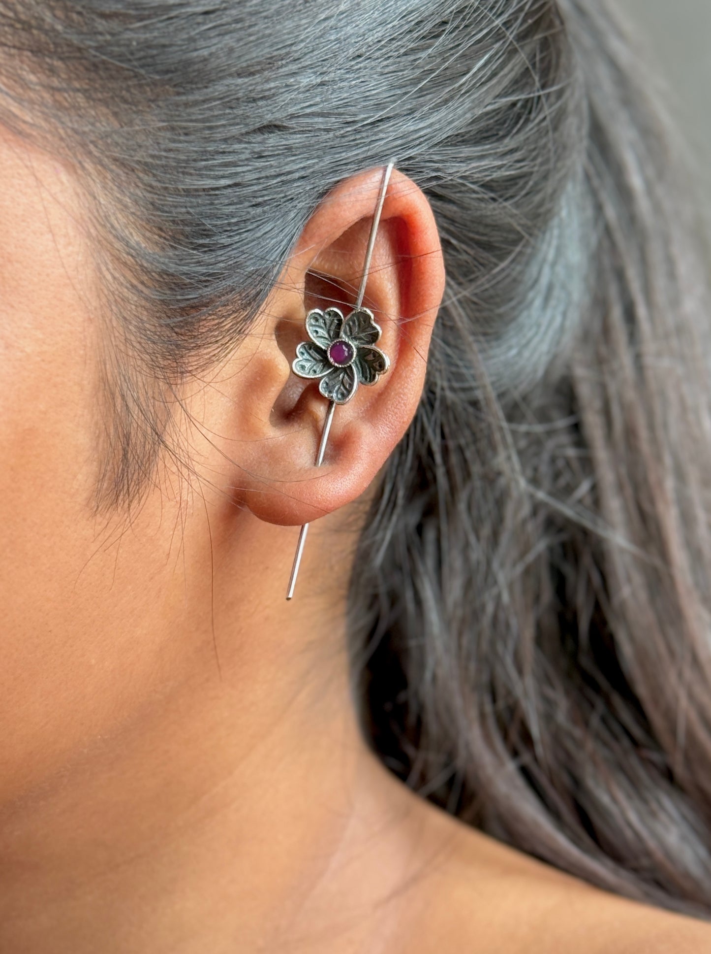 In-Ear Flower Ear Cuff