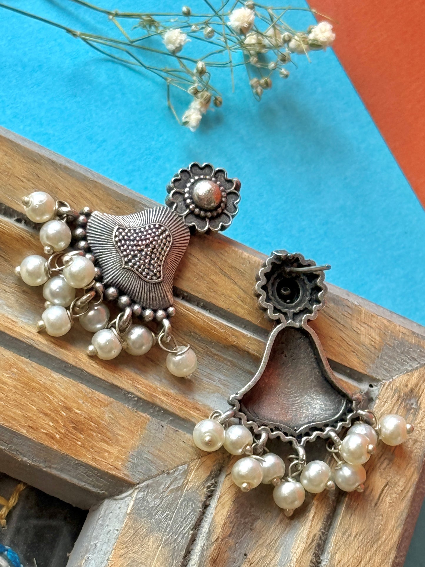 Antique German Silver Pearl Earrings – Timeless Elegance