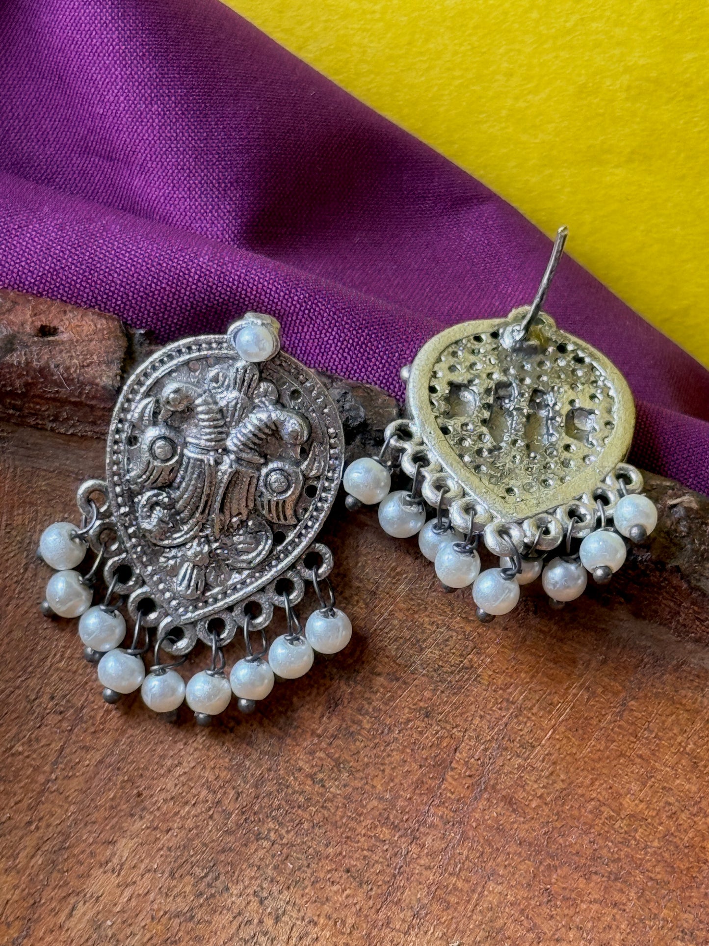 Silver Lookalike Self-Engraved Pearl Embedded Stud Earrings