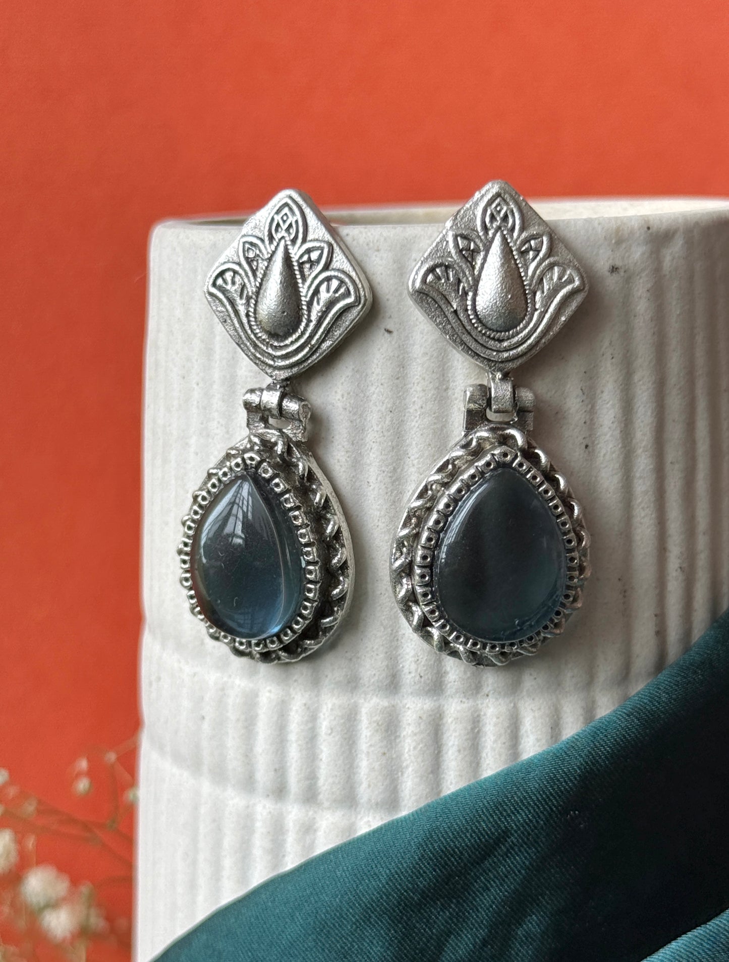 Silver lookalike Silk Stone Flower Engraved Earrings