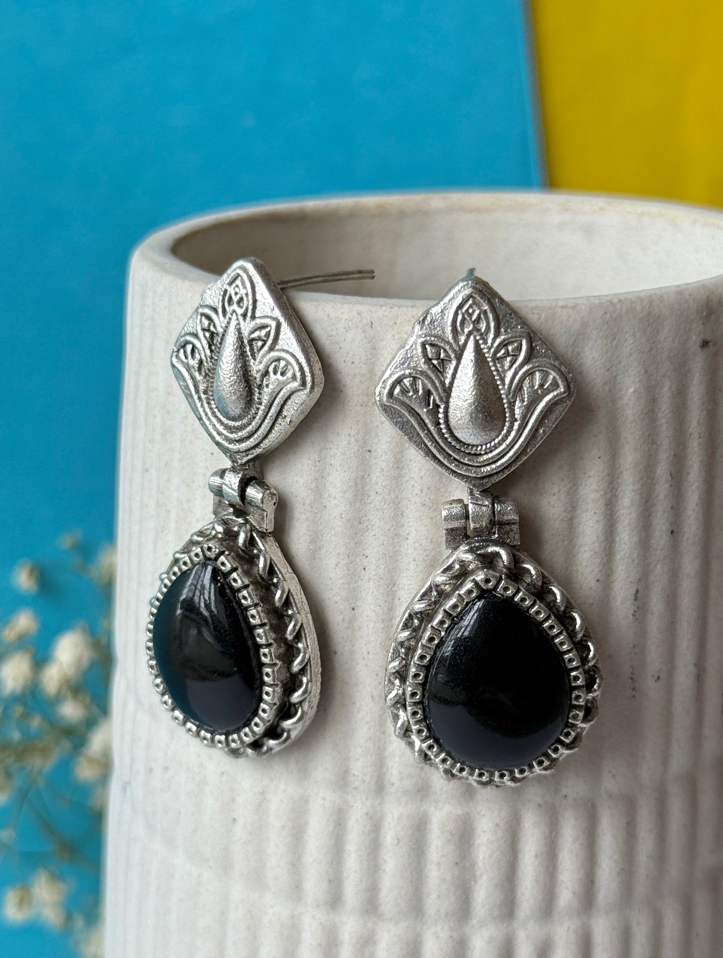 Silver lookalike Silk Stone Flower Engraved Earrings
