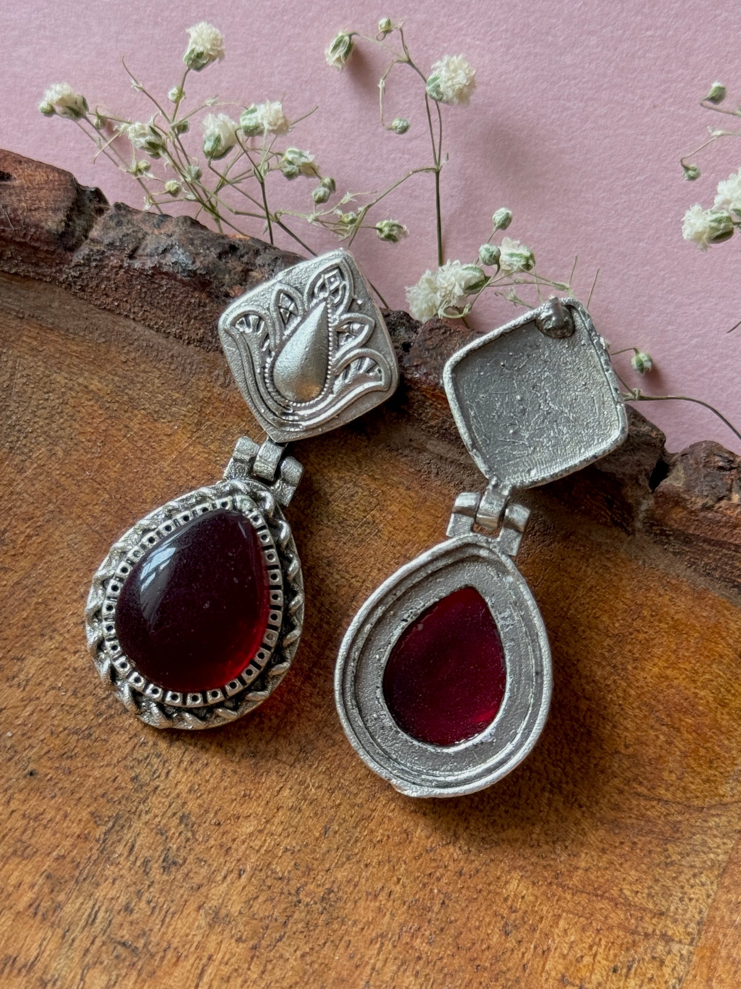 Silver lookalike Silk Stone Flower Engraved Earrings