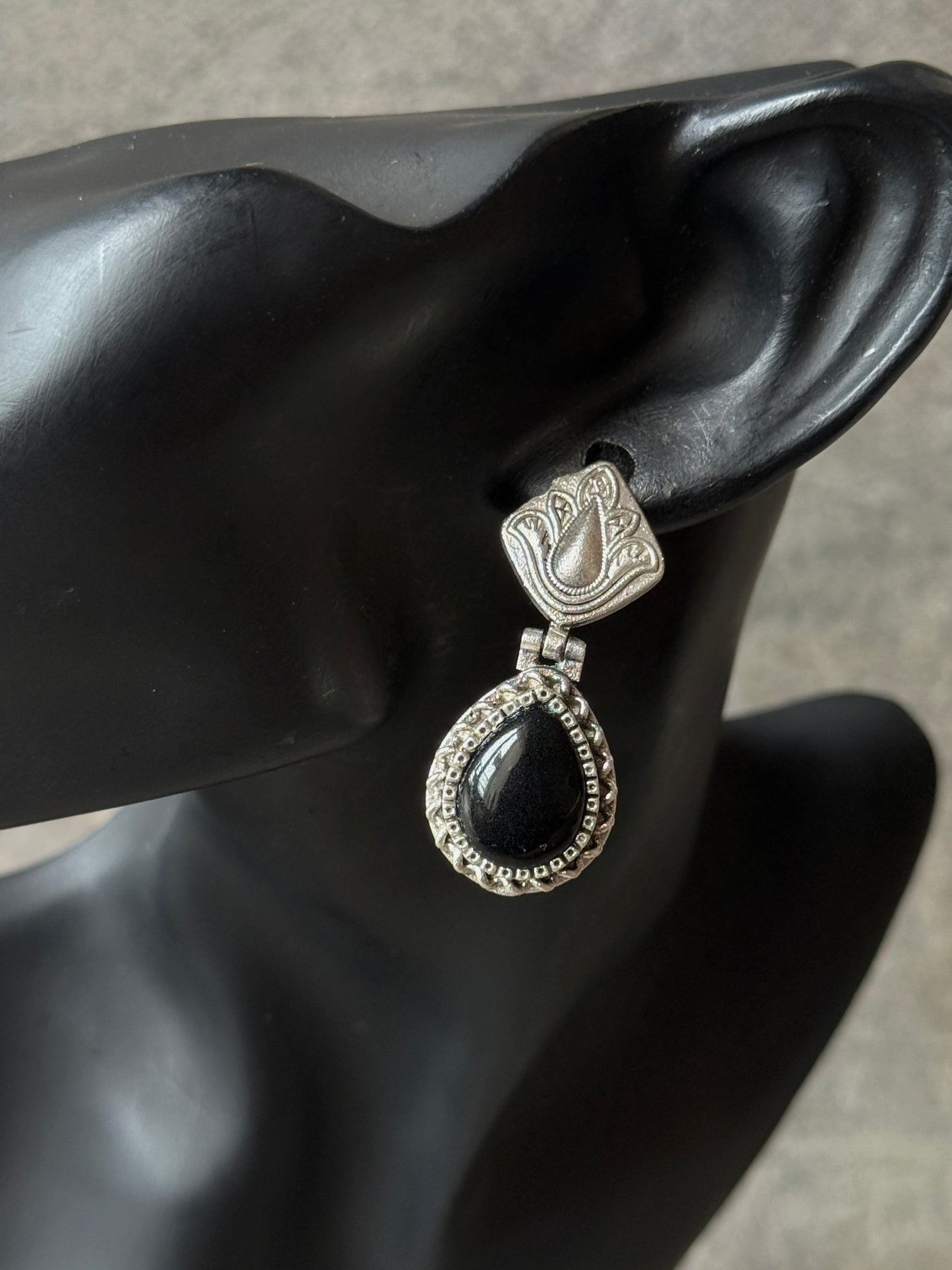 Silver lookalike Silk Stone Flower Engraved Earrings