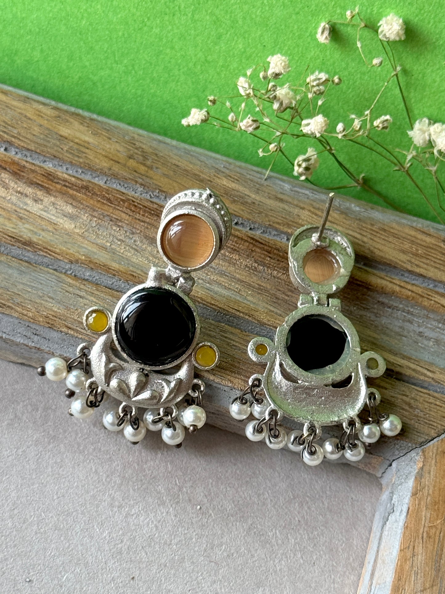 Dual Colour Silk Stone & Pearl Earrings – Graceful Blend of Elegance