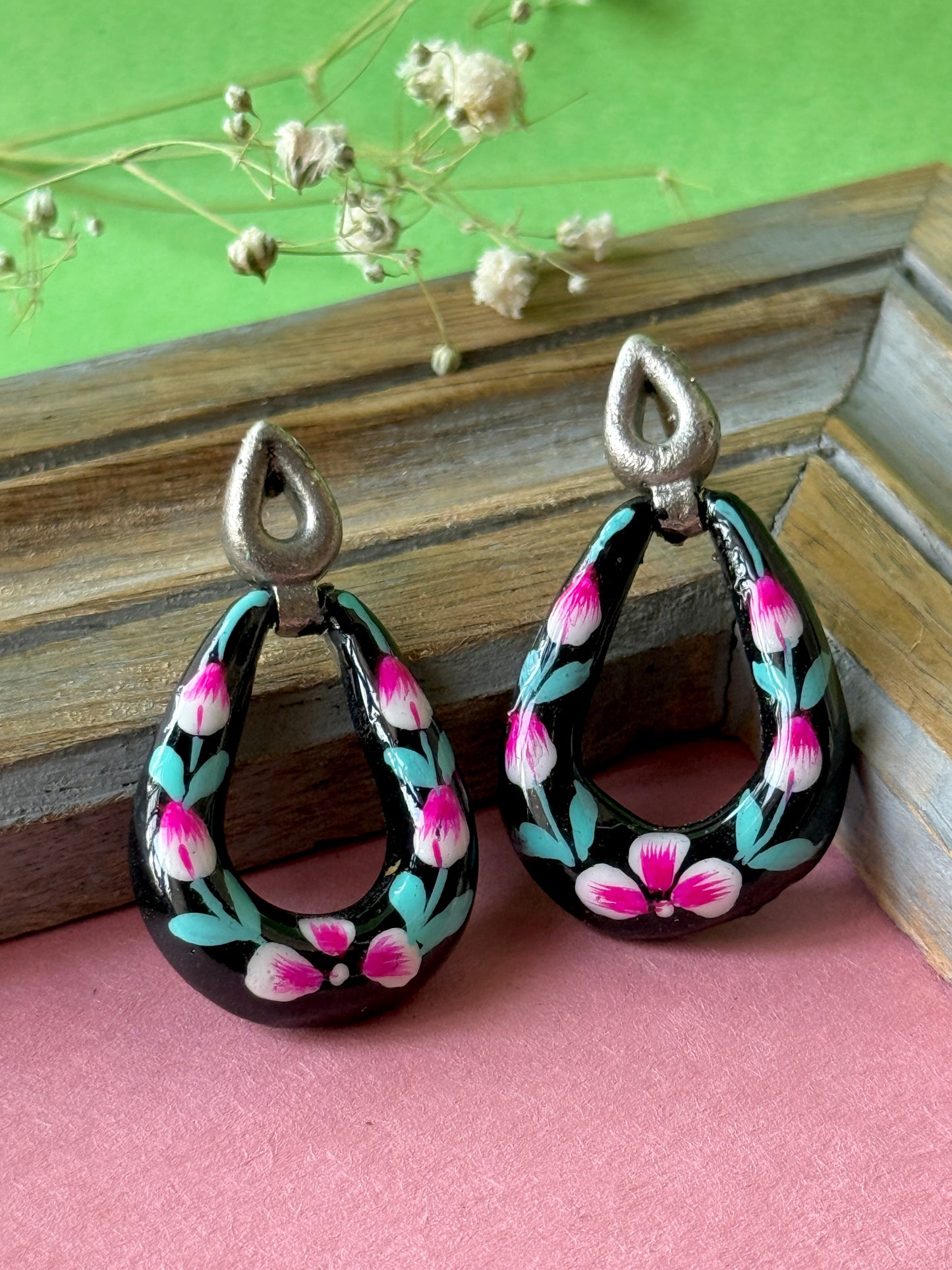 Oval Hand-Painted Earrings – Artistic & Unique