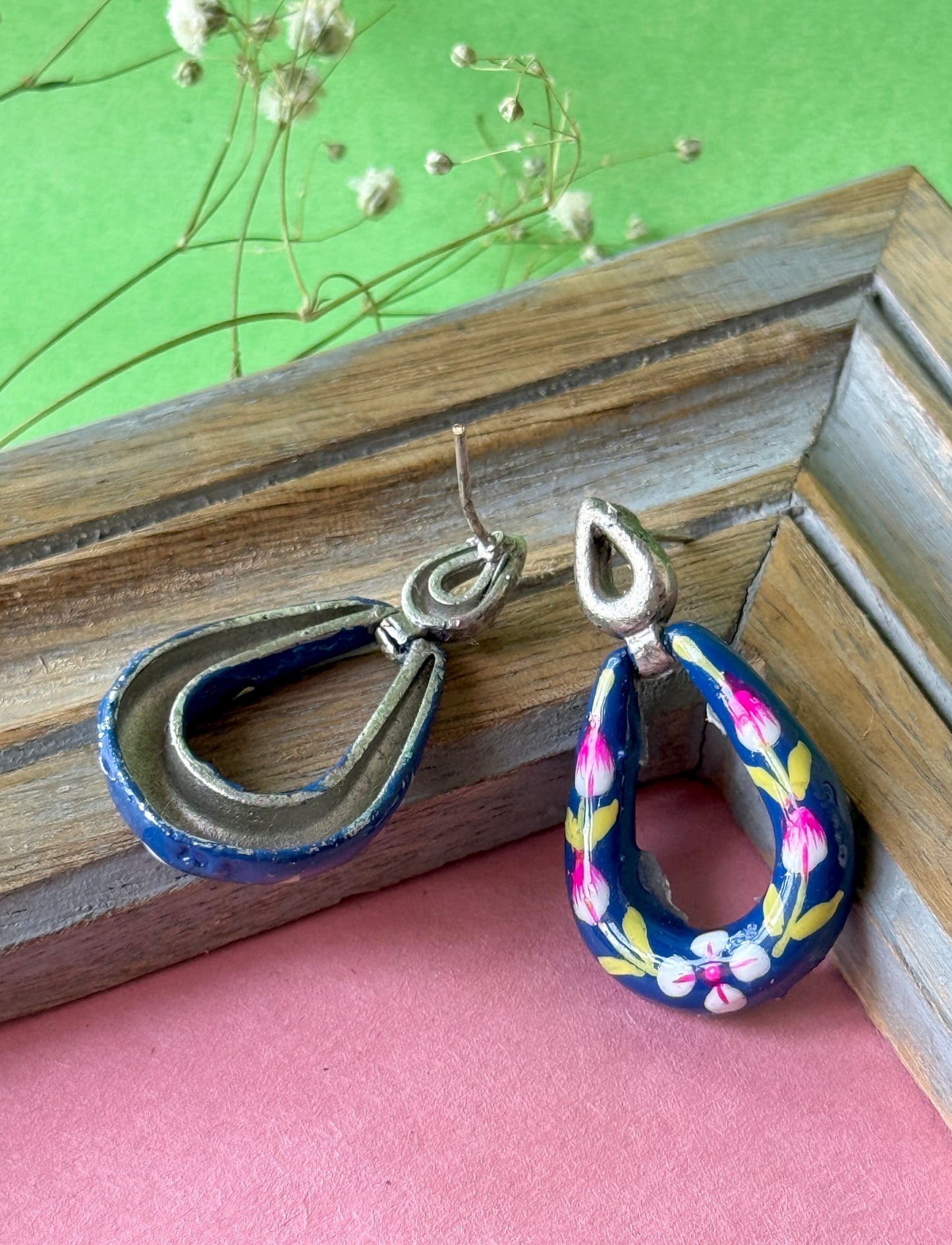Oval Hand-Painted Earrings – Artistic & Unique
