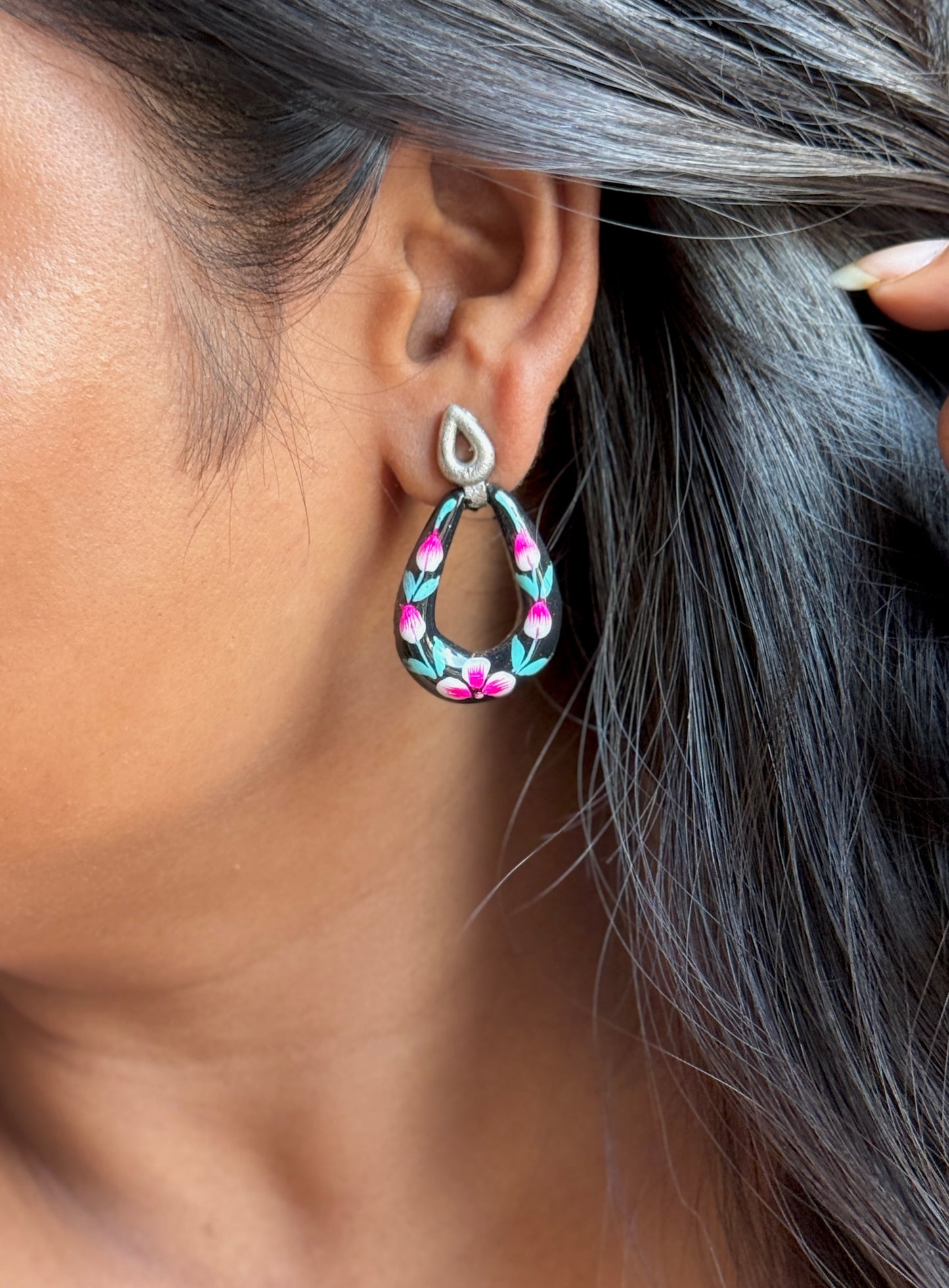 Oval Hand-Painted Earrings – Artistic & Unique