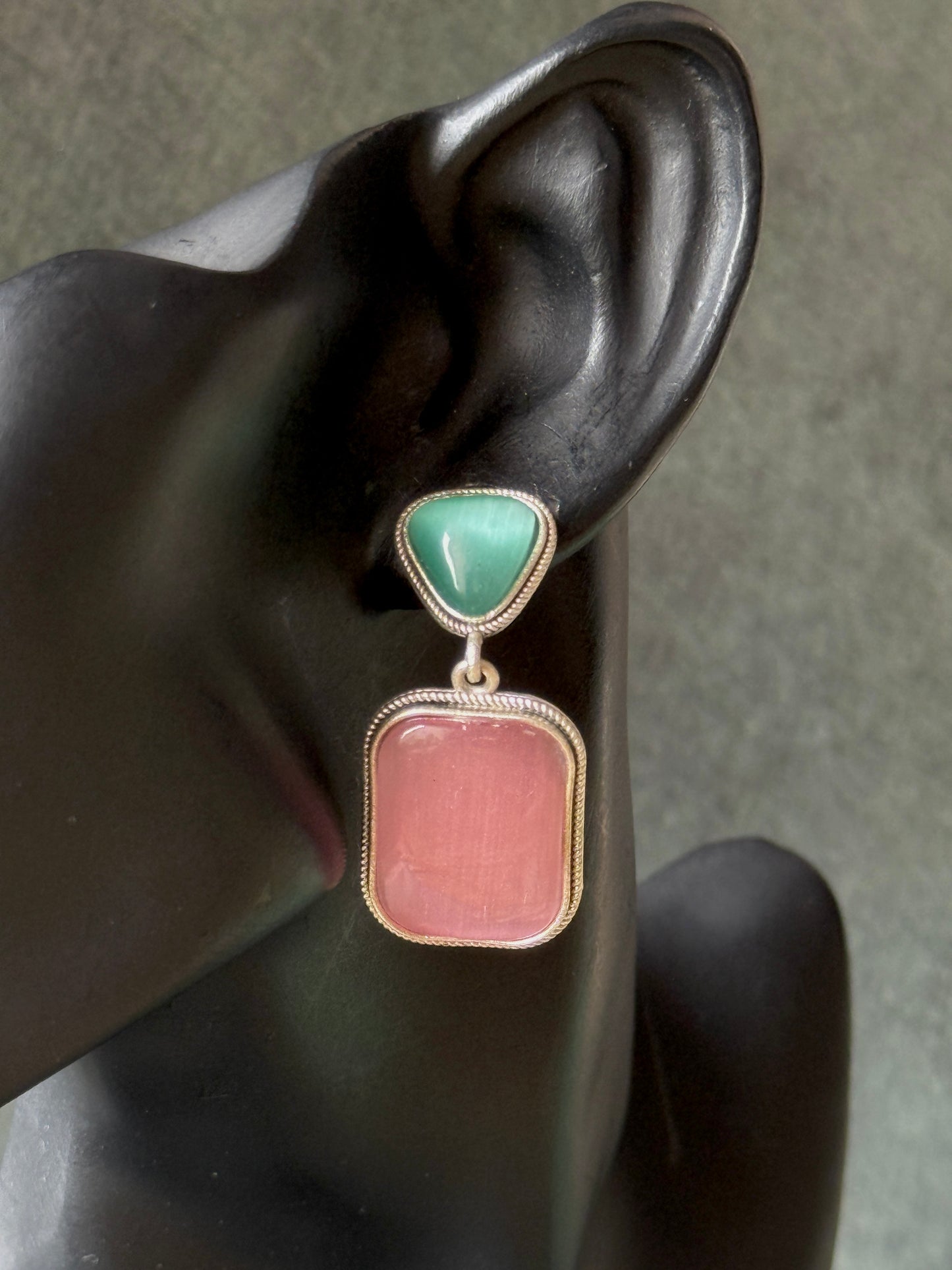 Dual Silk Stone Elegant Earrings