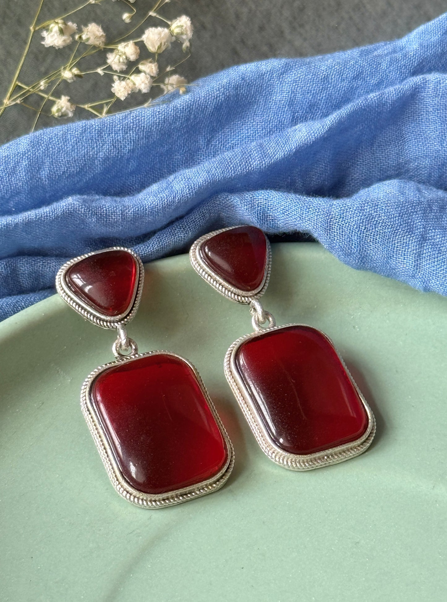 Dual Silk Stone Elegant Earrings