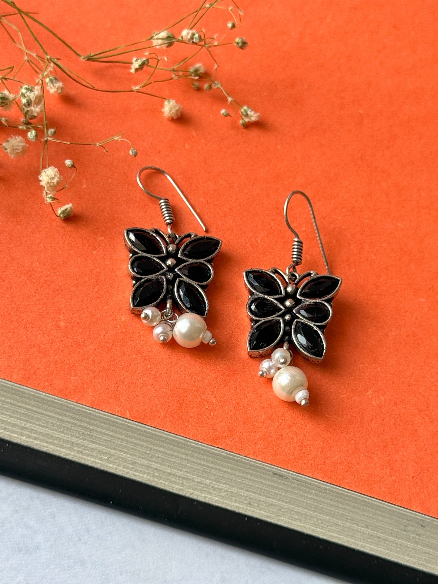 Butterfly Shaped Pearl Dangling Earrings