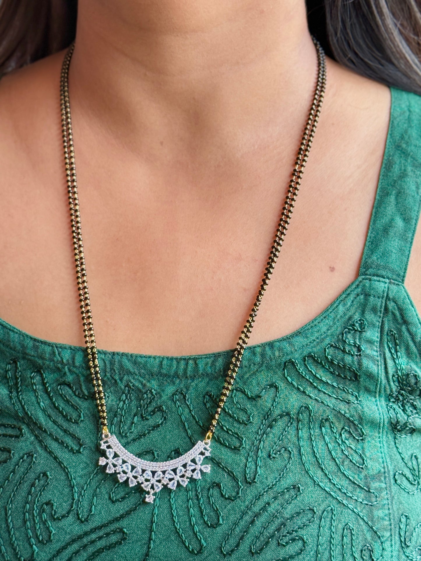 Long AD Mangalsutra | Floral Arc Diamond Look Mangalsutra