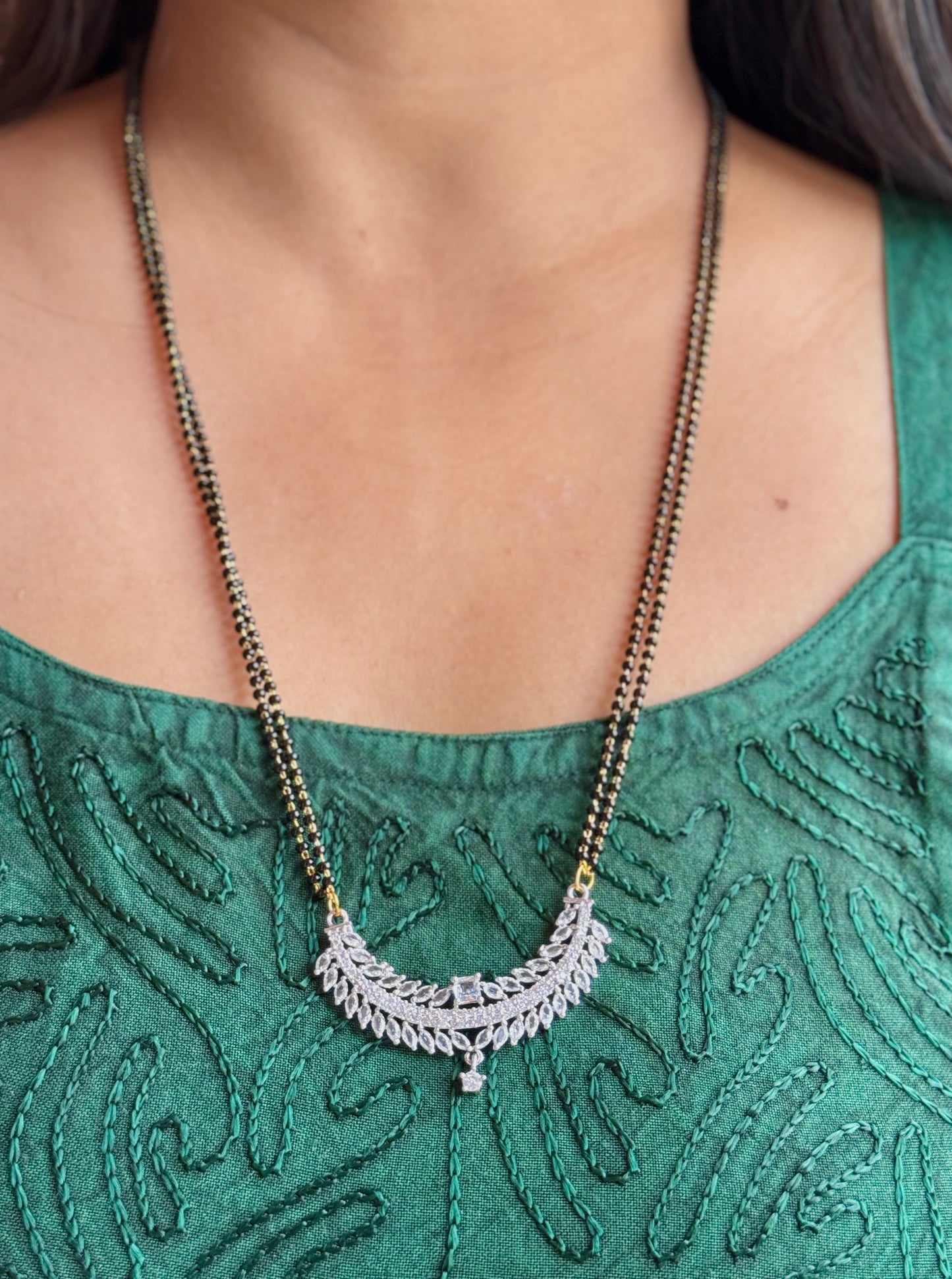 Tanvi Minimal Mangalsutra Necklace