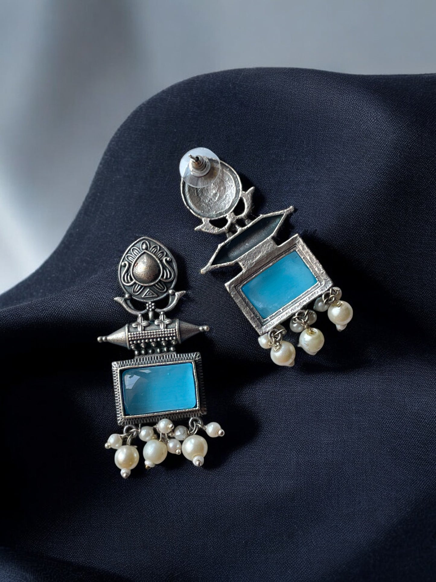 German Silver Monalisa Stone Lightweight Earrings