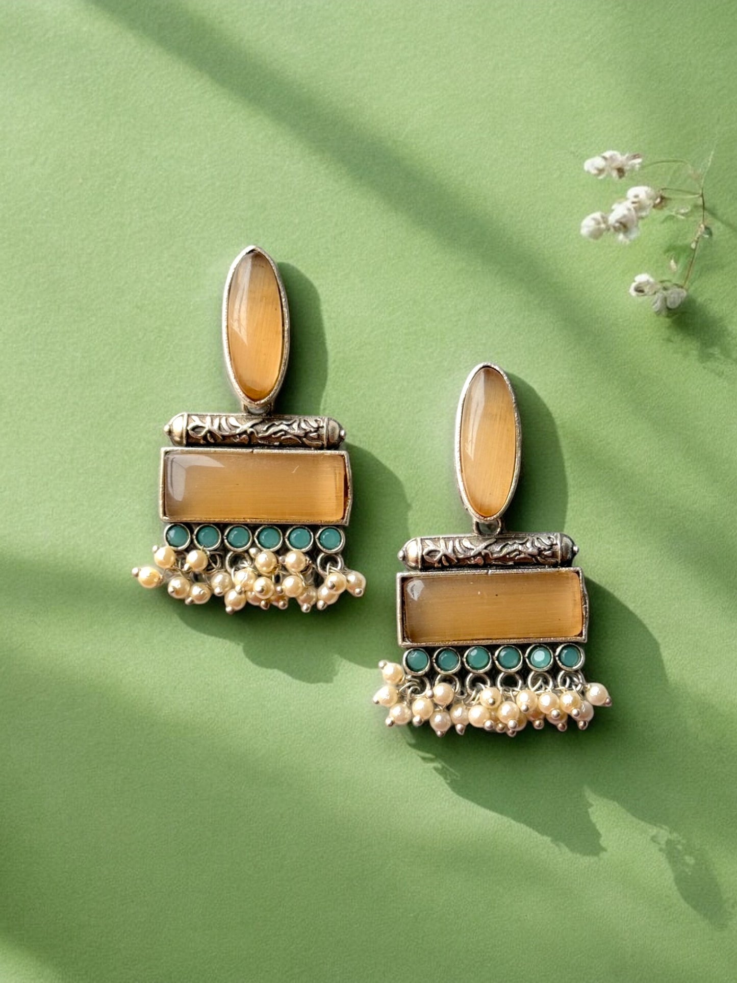 Dual Monalisa Stone Earrings with Dangling Pearls
