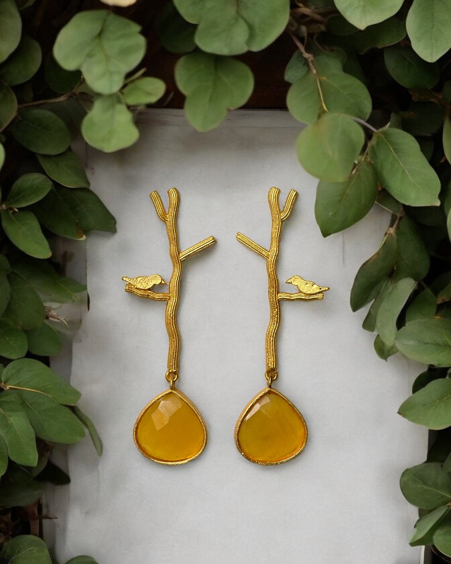 Gold-Plated Bird with Monalisa Stone Long Earring