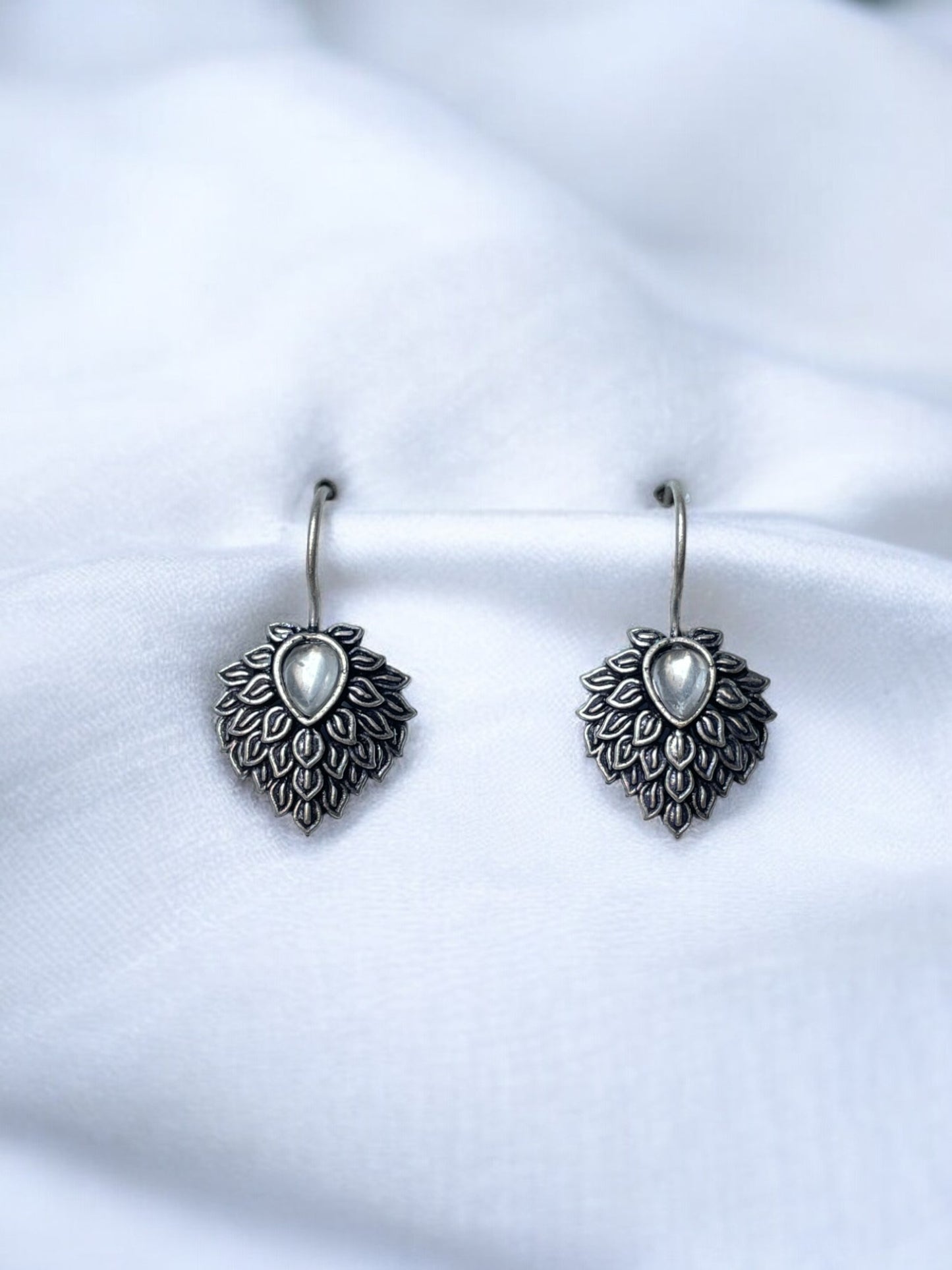 Elegant Leaf Drop Earrings
