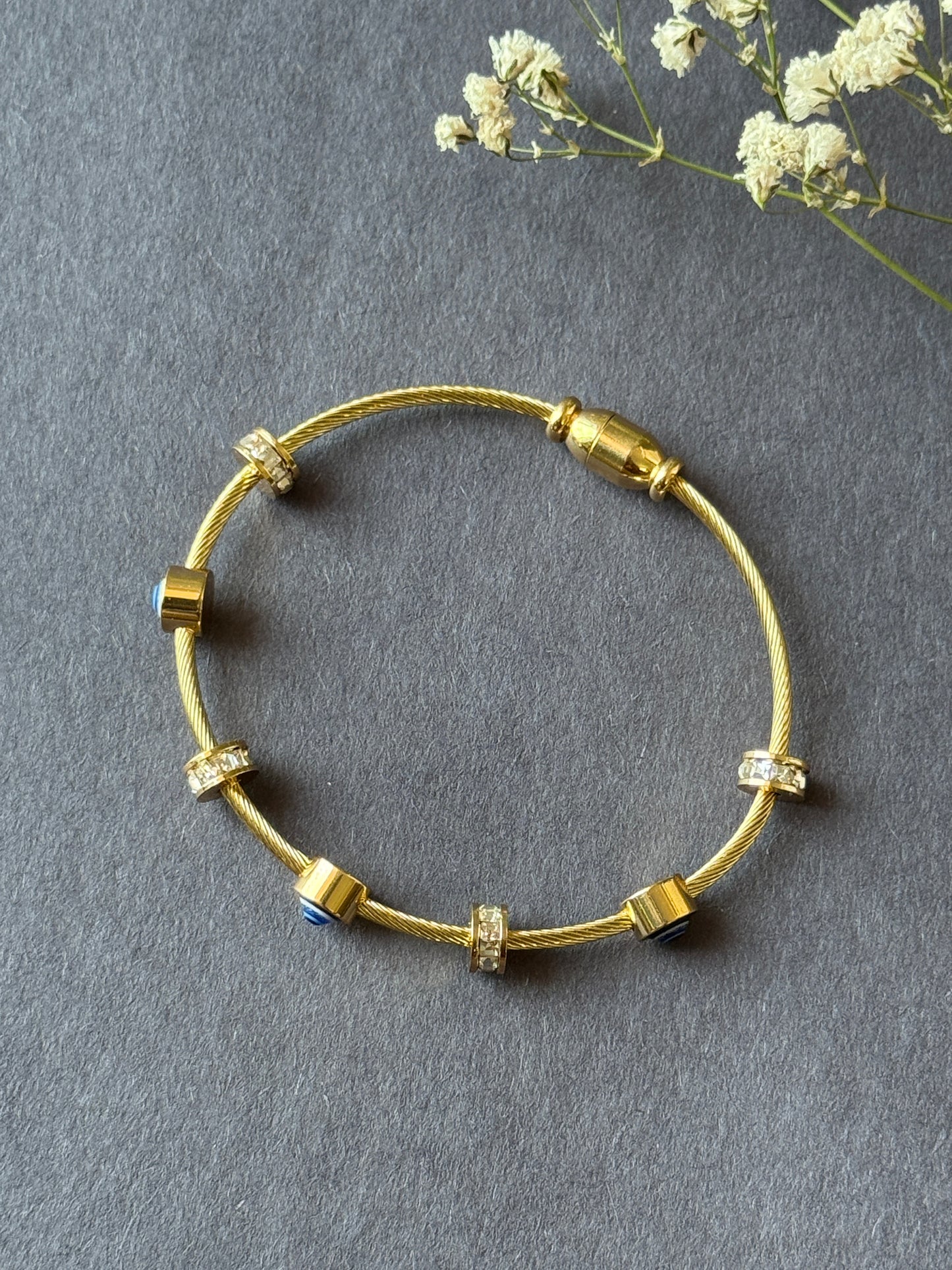 Anti-Tarnish Evil Eye Magnetic Bracelet | Free Size