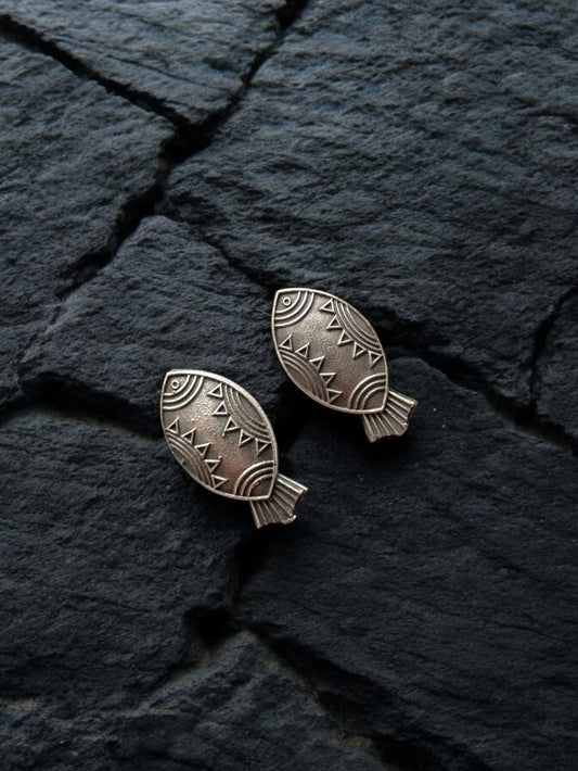 German Silver Fish Stud