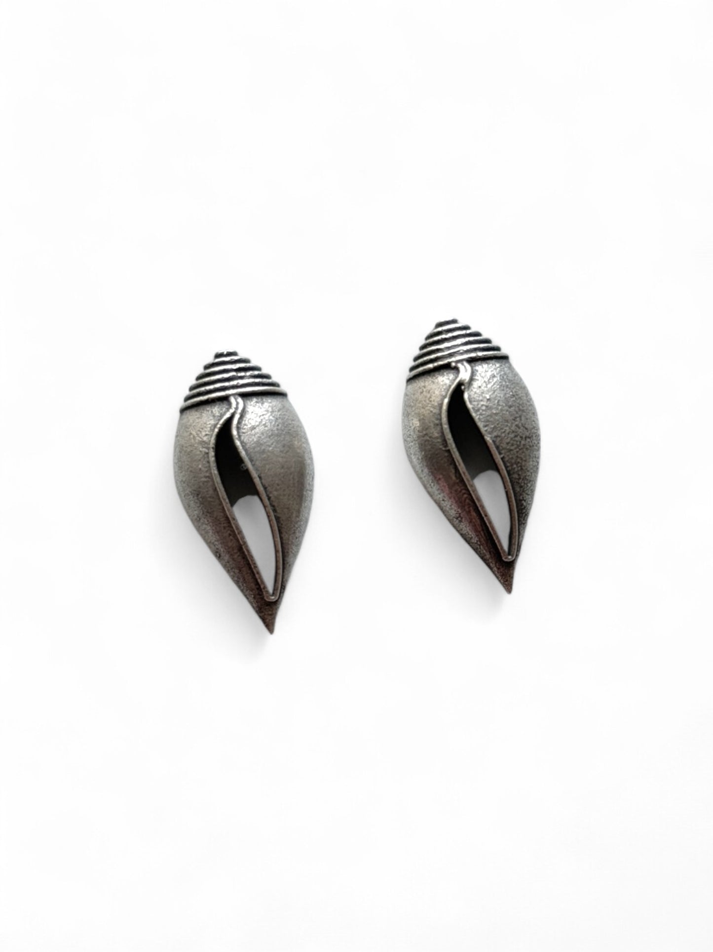 Silver Replica Shankh Stud