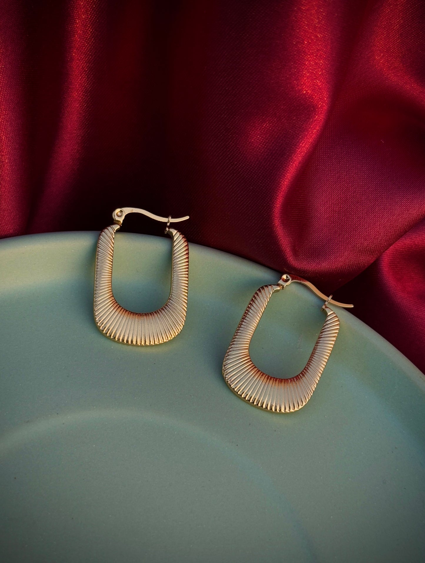 Anti-Tarnish Gold-Plated Hoop Earrings | 18k Gold Plated