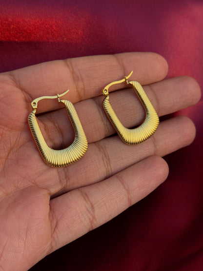 Anti-Tarnish Gold-Plated Hoop Earrings | 18k Gold Plated