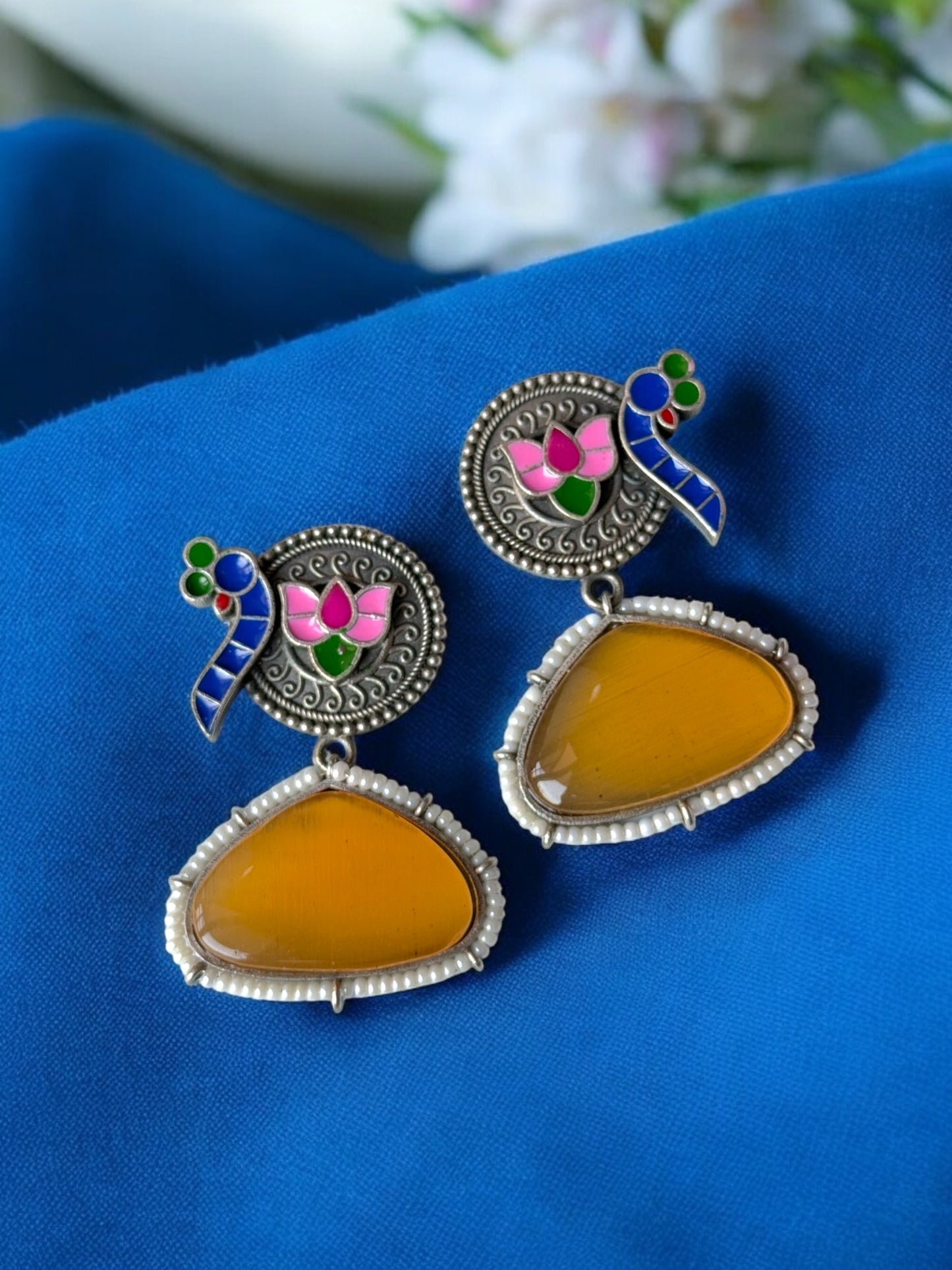 Peacock Hand-Painted Earrings Embedded with Silk Stone