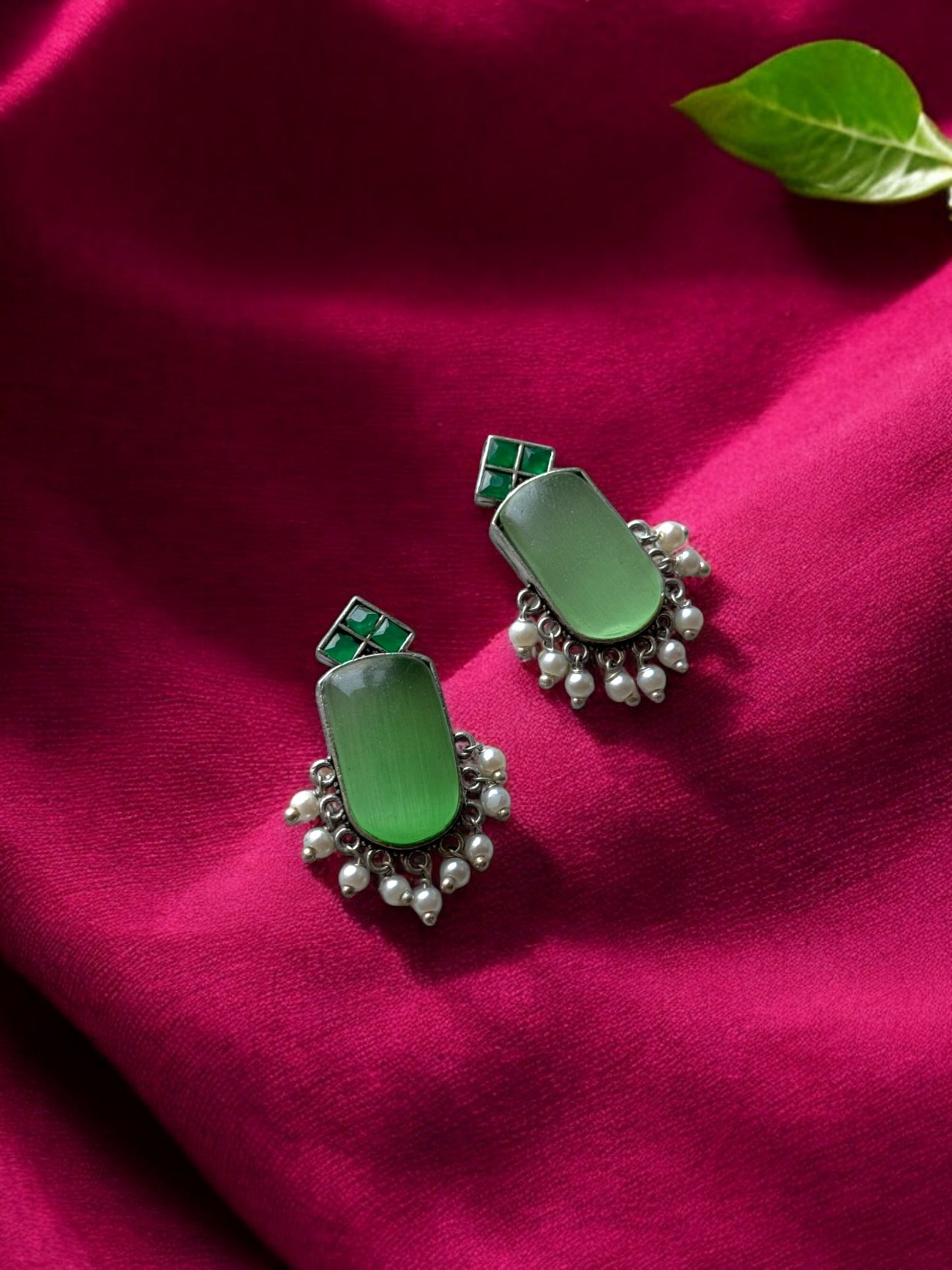 Silver-Plated Monalisa Stone Stud Earrings with Beads