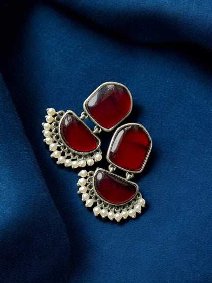 Twin Silk Stone Earrings with Dangling Pearls